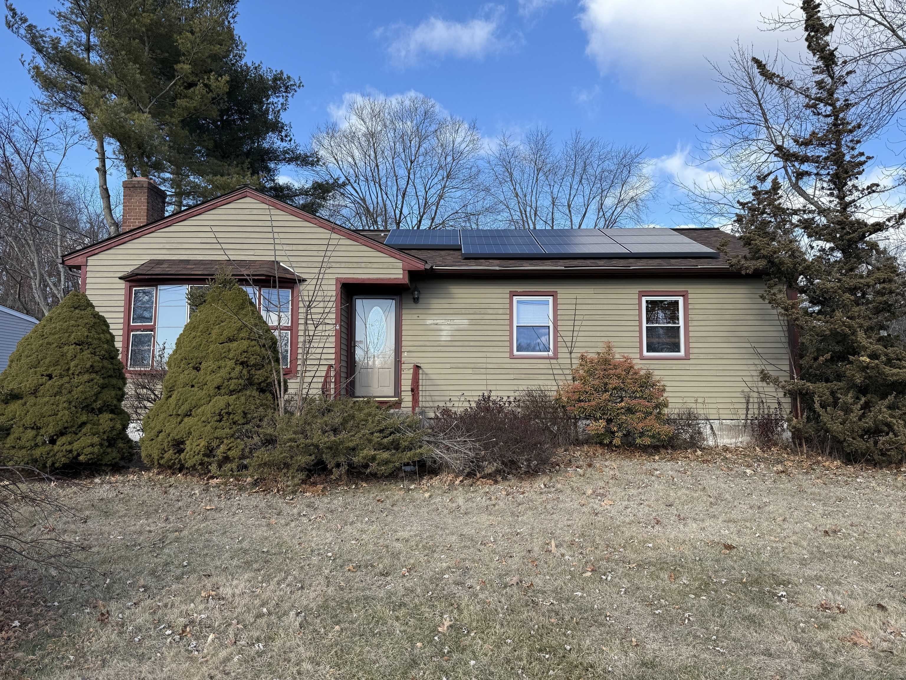 Newington, CT 06111,4 Meadow Street