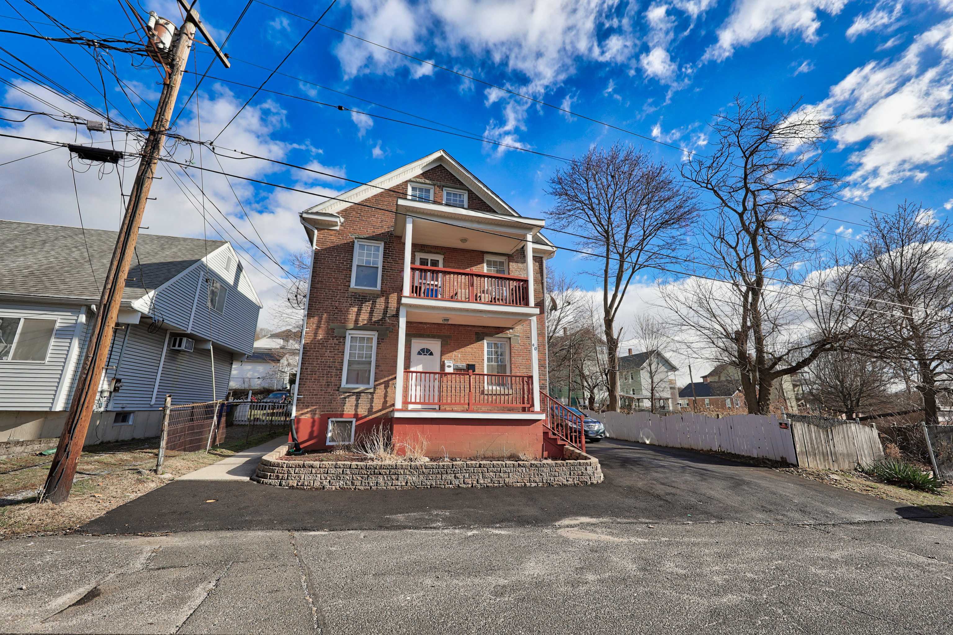 Waterbury, CT 06705,40 Shelley Street