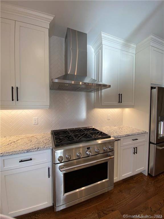 Cromwell, CT 06416,33 Primrose Lane