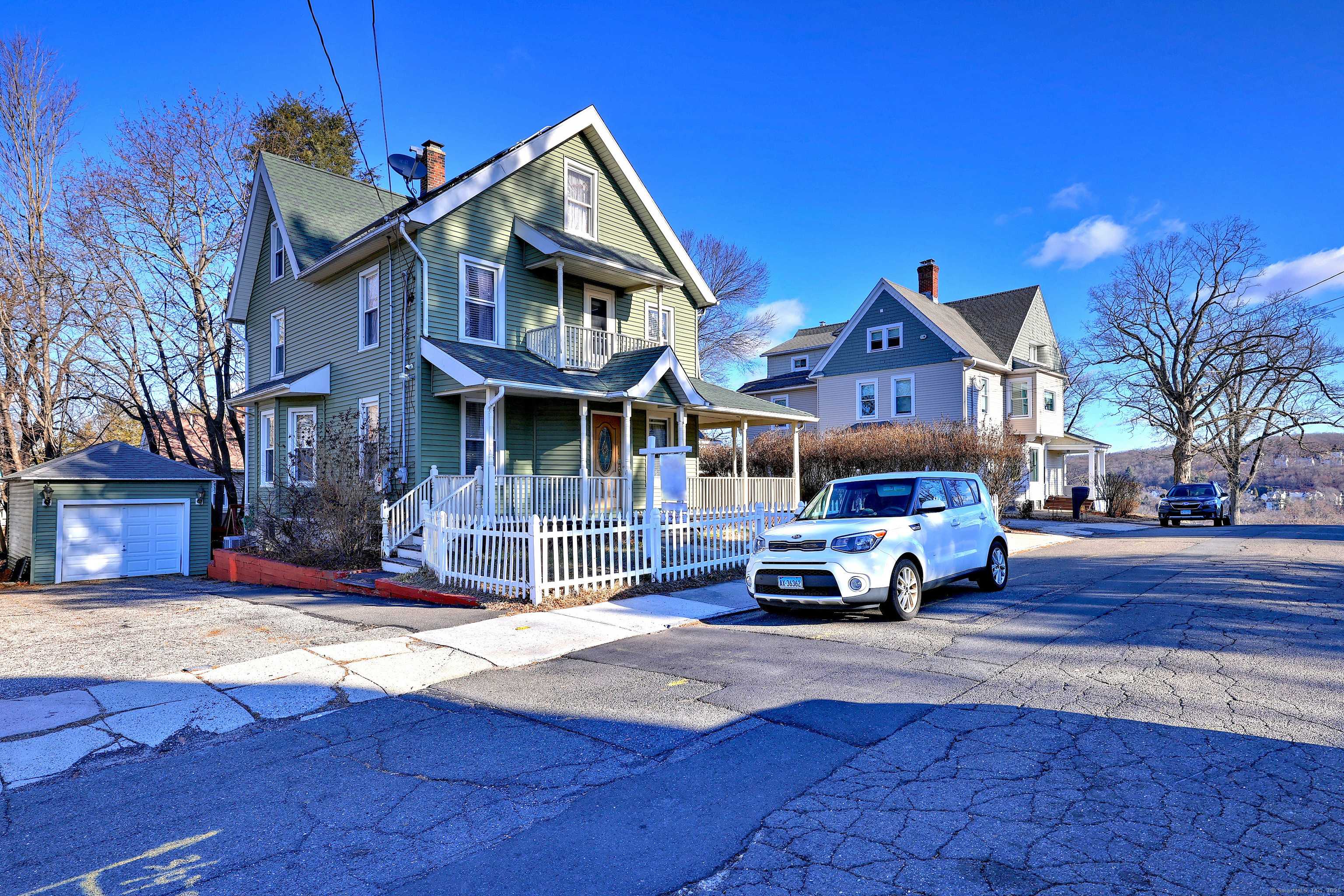 Naugatuck, CT 06770,15 Frederick Street