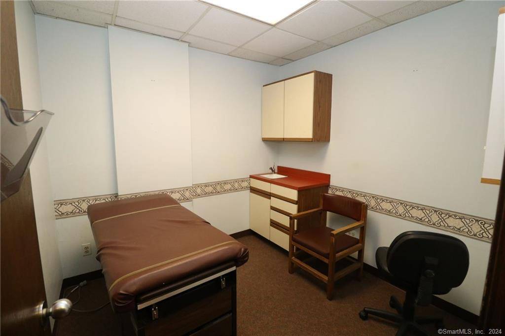New Britain, CT 06053,25 Clinton Street