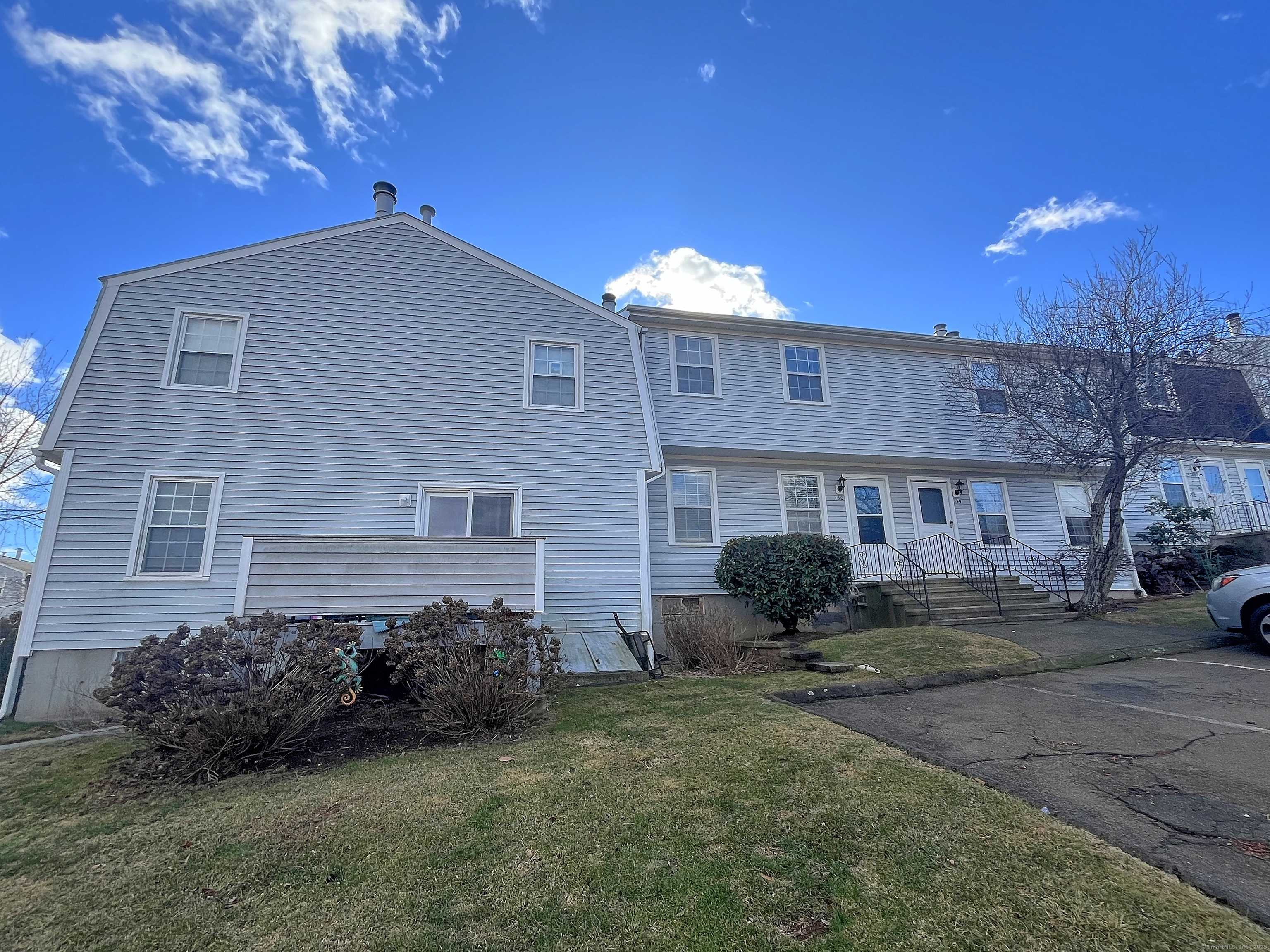 Branford, CT 06405,160 Austin Ryer Lane #160