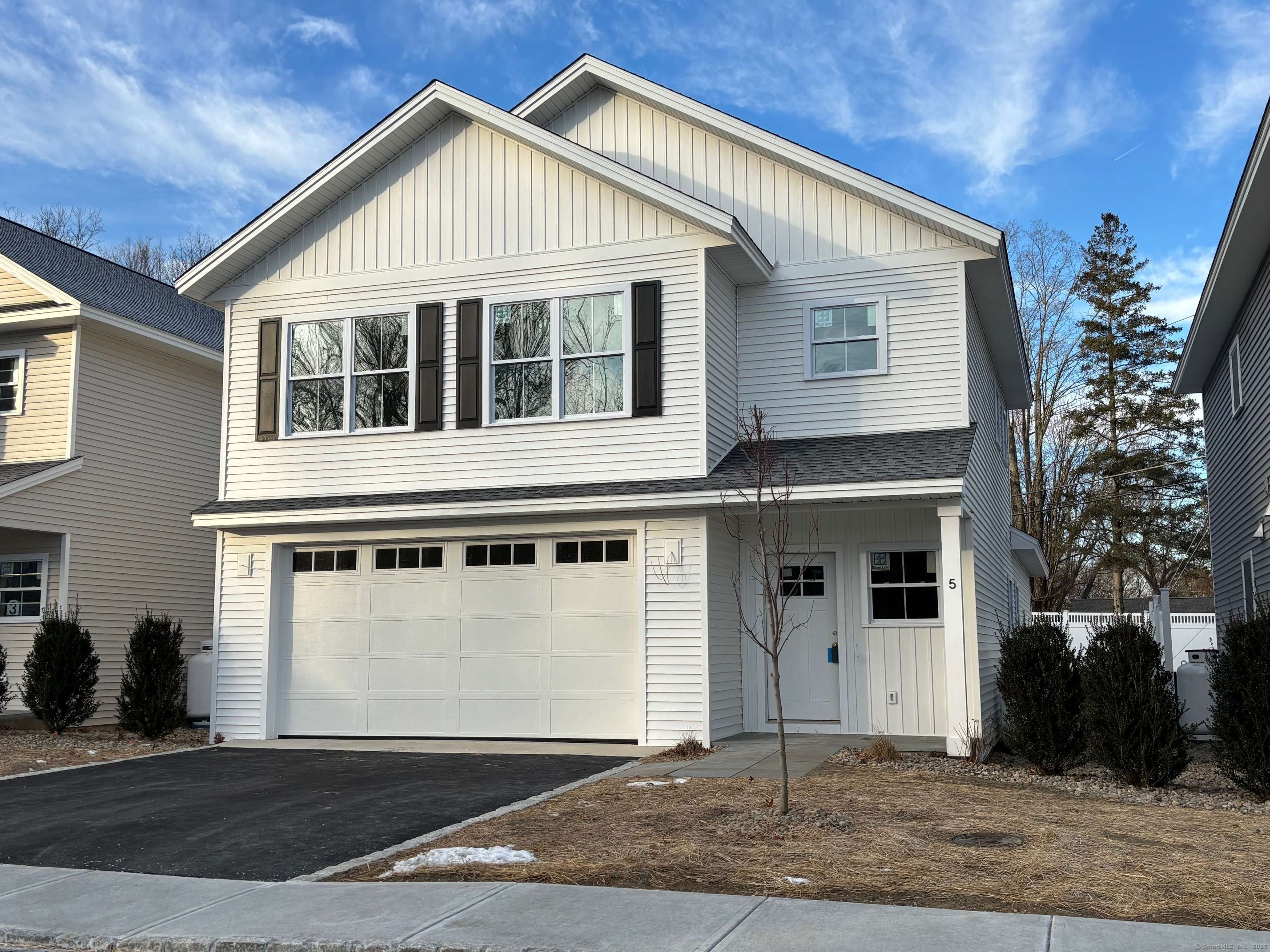 Bethel, CT 06801,15 Fieldstone Court Court #15