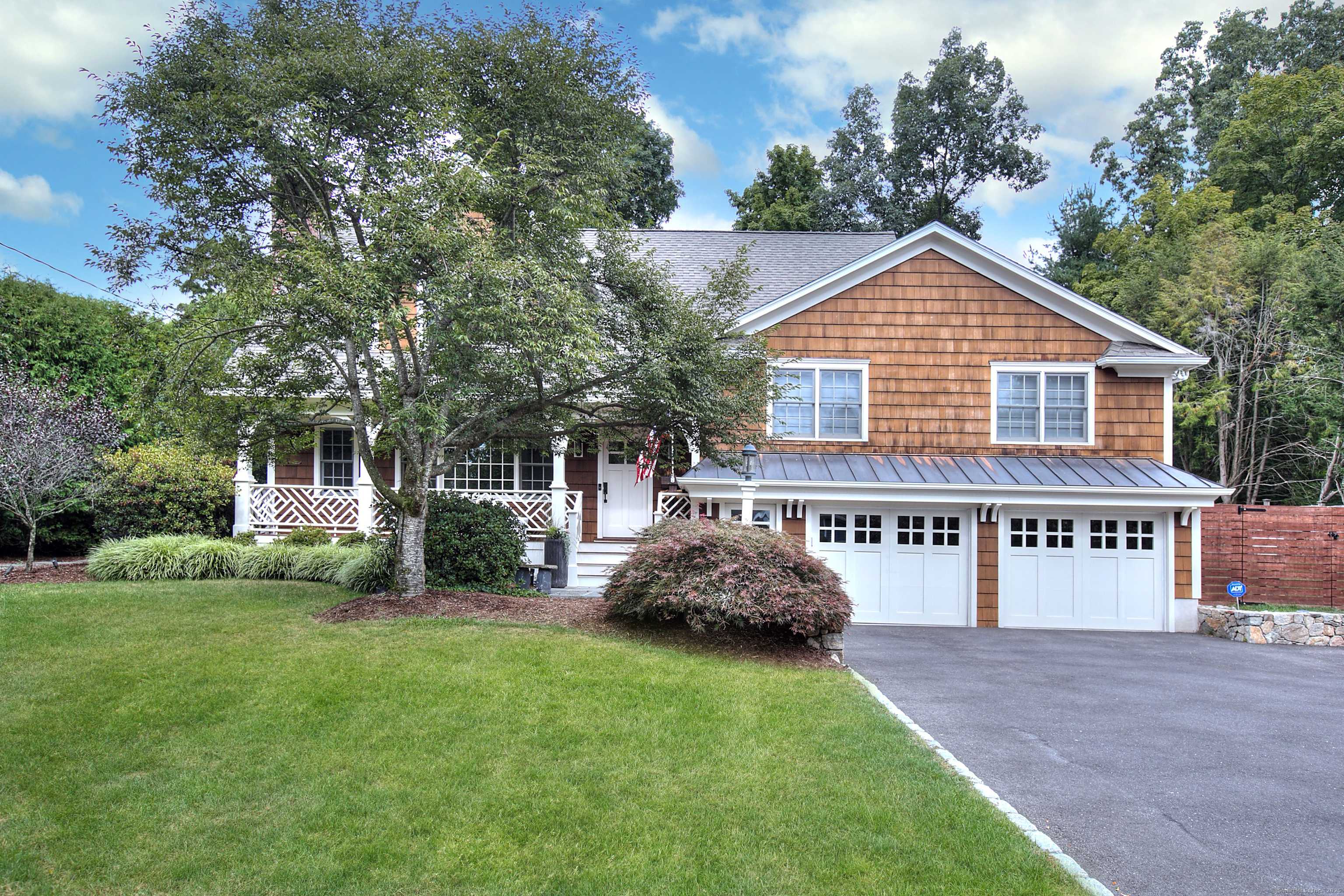 Westport, CT 06880,16 Juniper Road