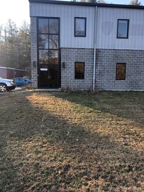 Litchfield, CT 06759,10 West State Drive