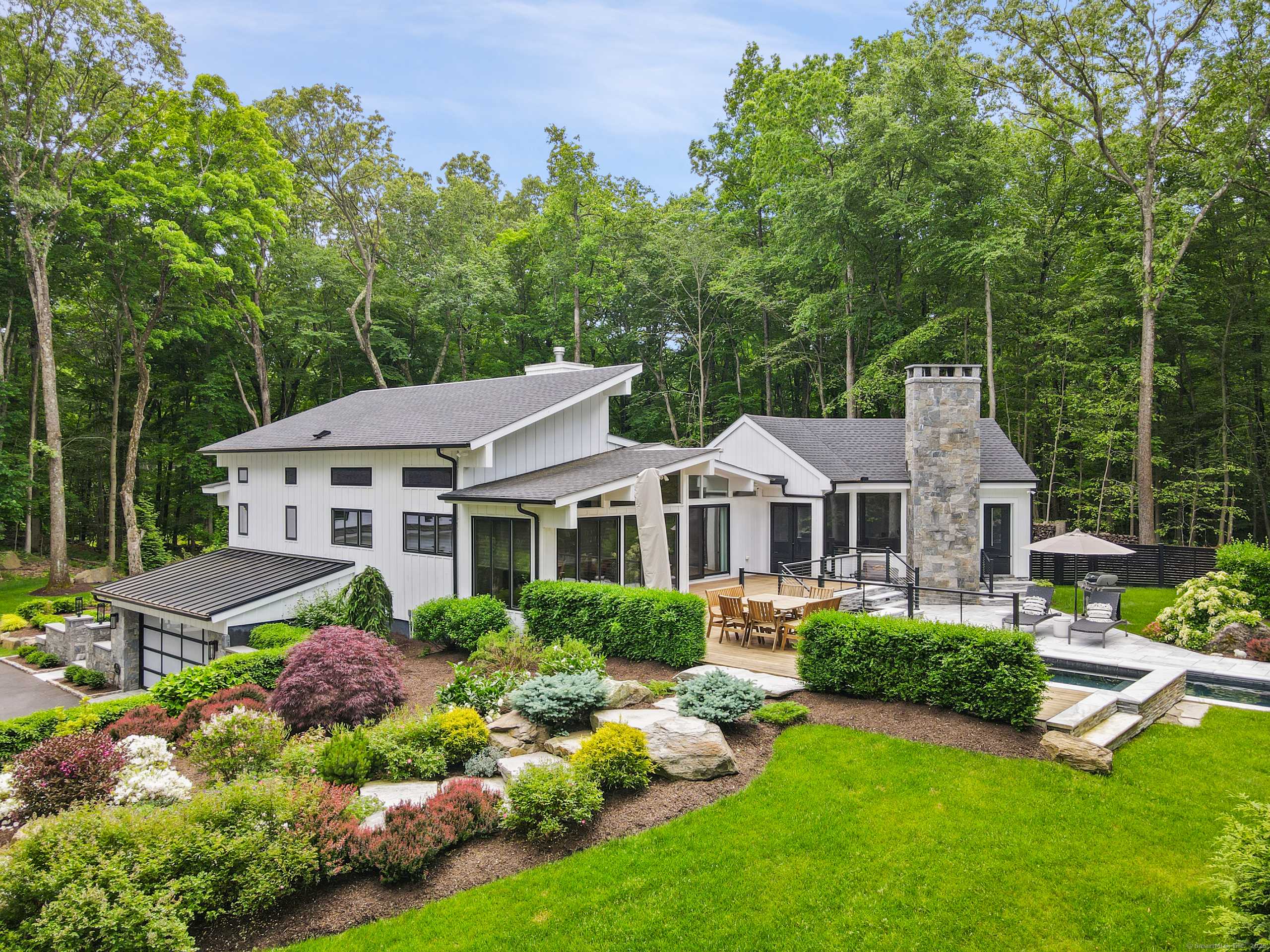 Easton, CT 06612,85 Norton Road