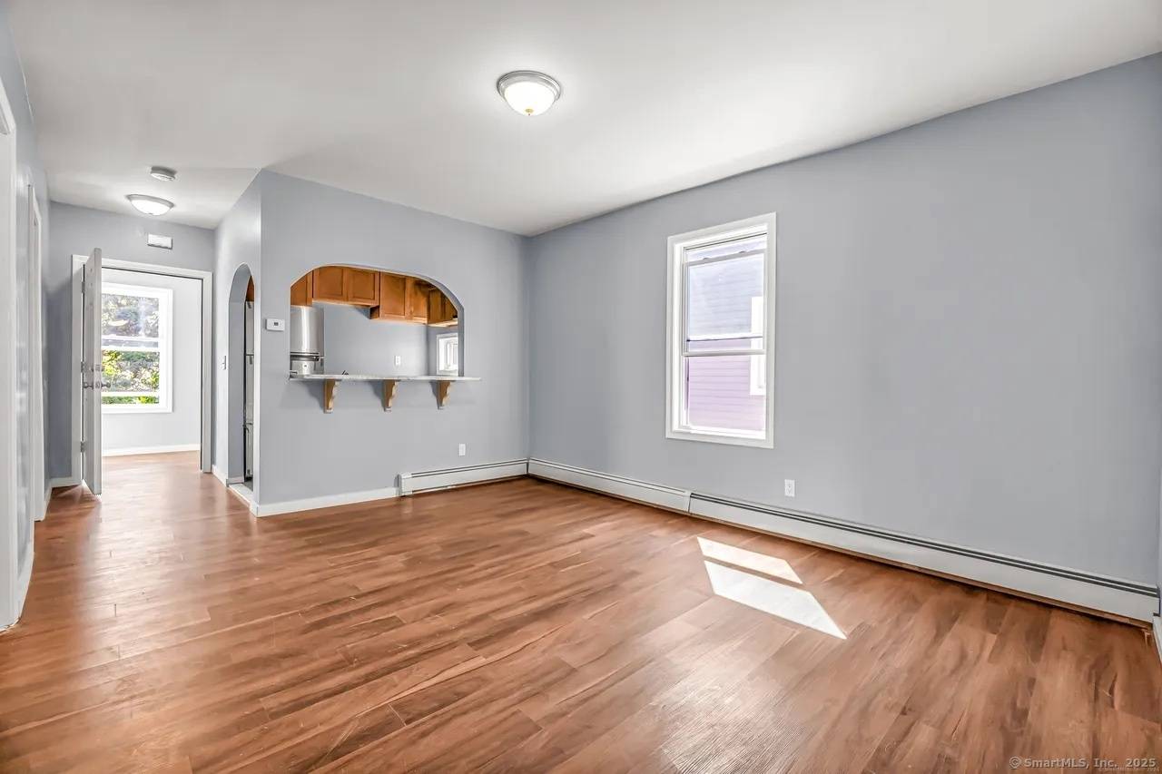 New Haven, CT 06511,589 Winchester Avenue #2