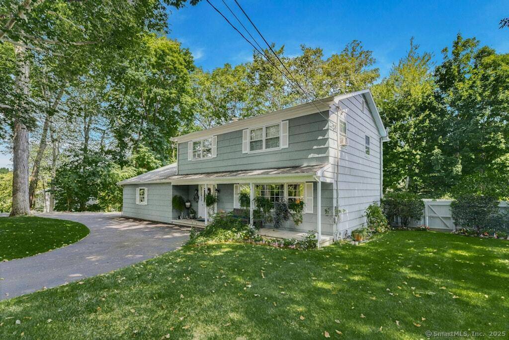 Darien, CT 06820,110 Raymond Street