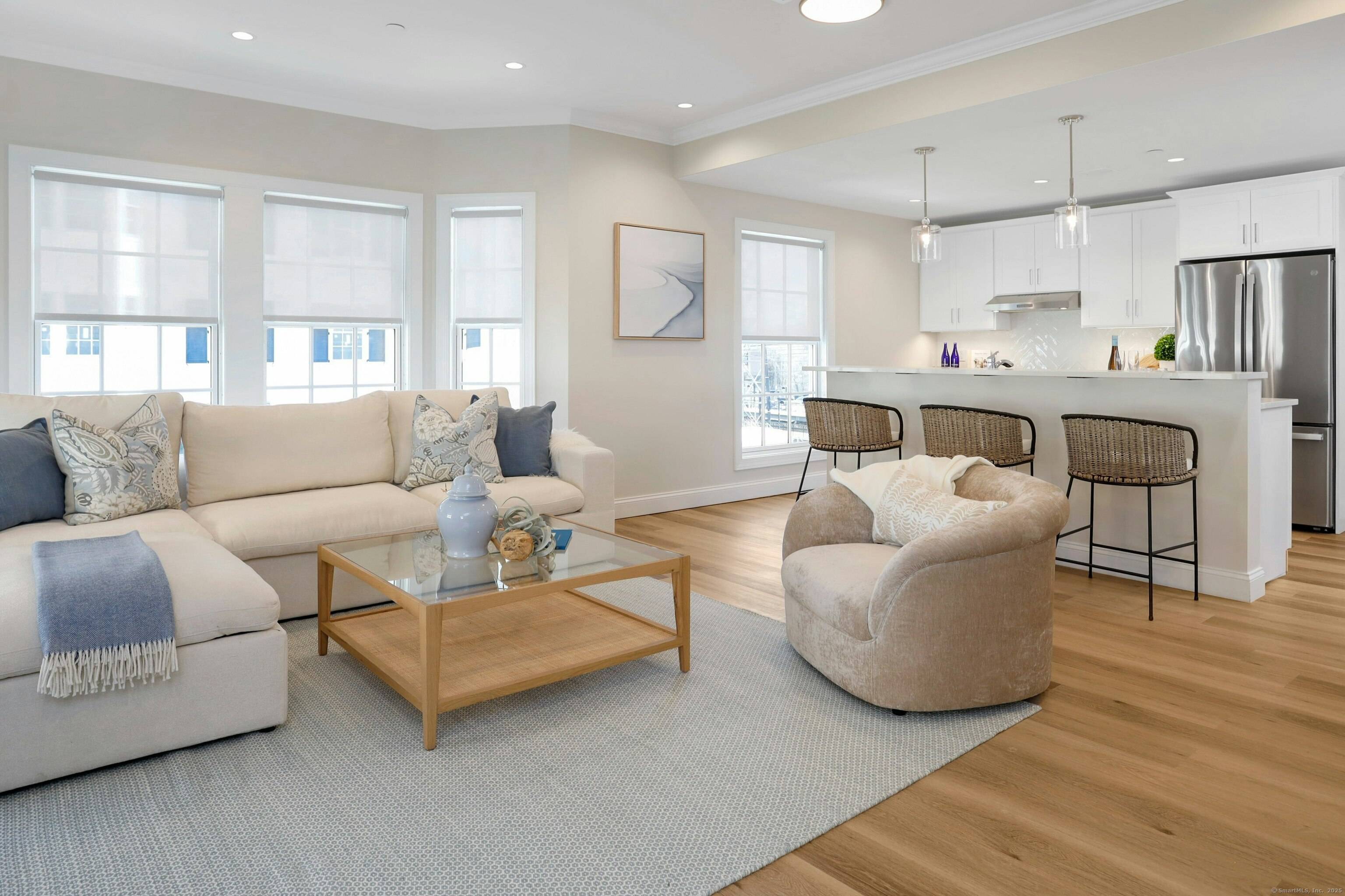 Darien, CT 06820,340 Heights Road #311