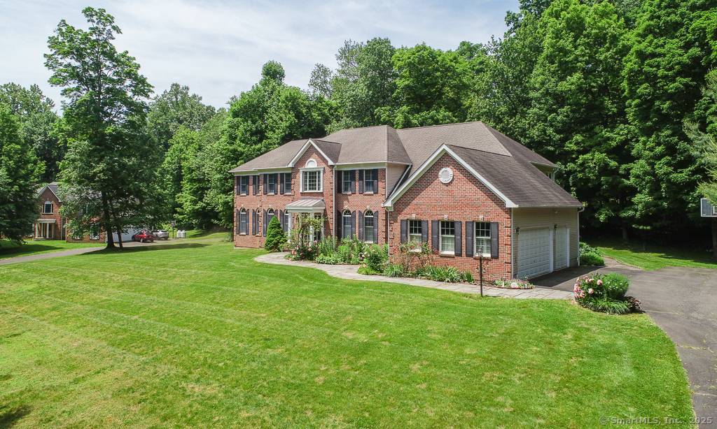 Woodbridge, CT 06525,126 Pease Road