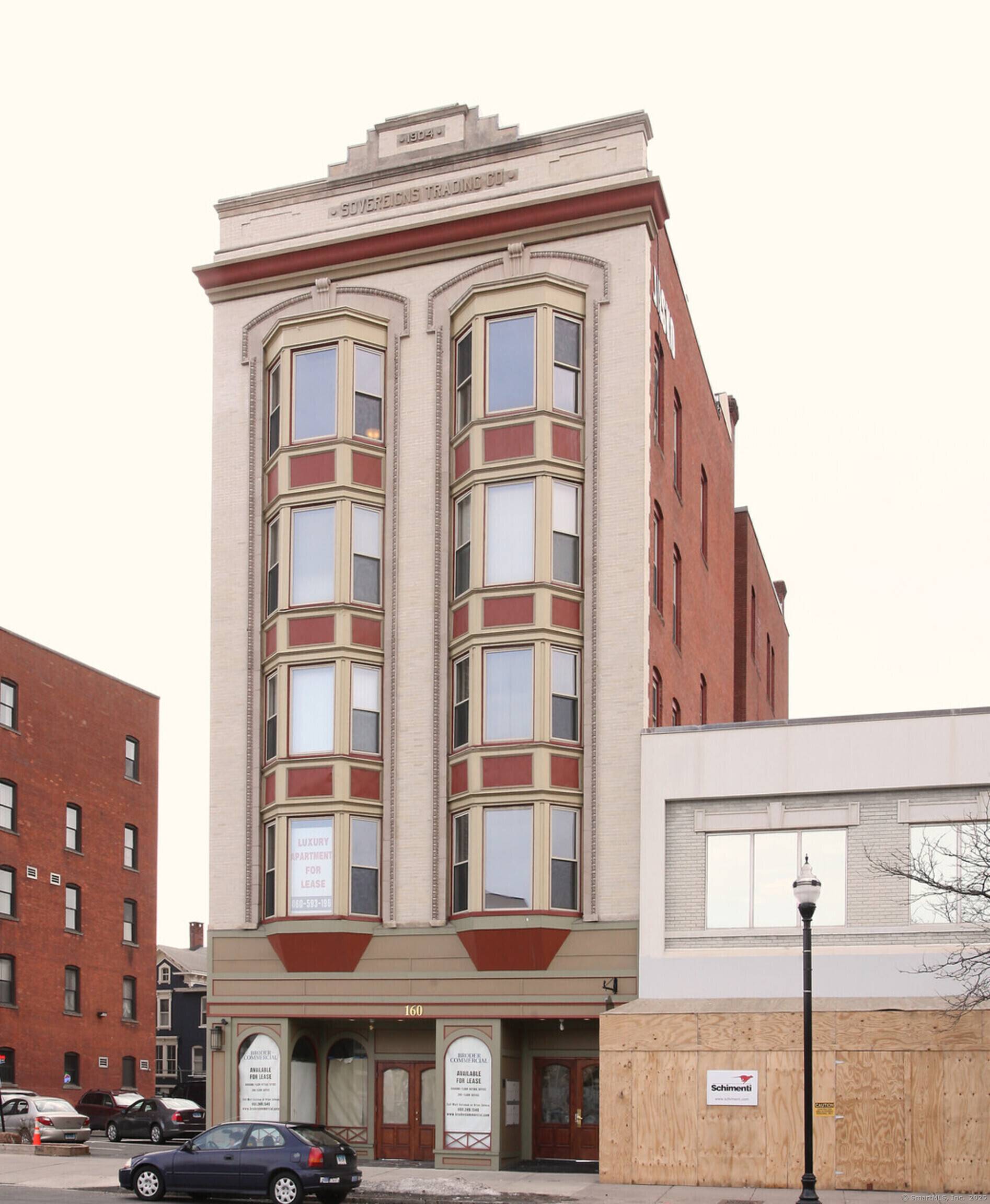 New Britain, CT 06051,160 Main Street #3C