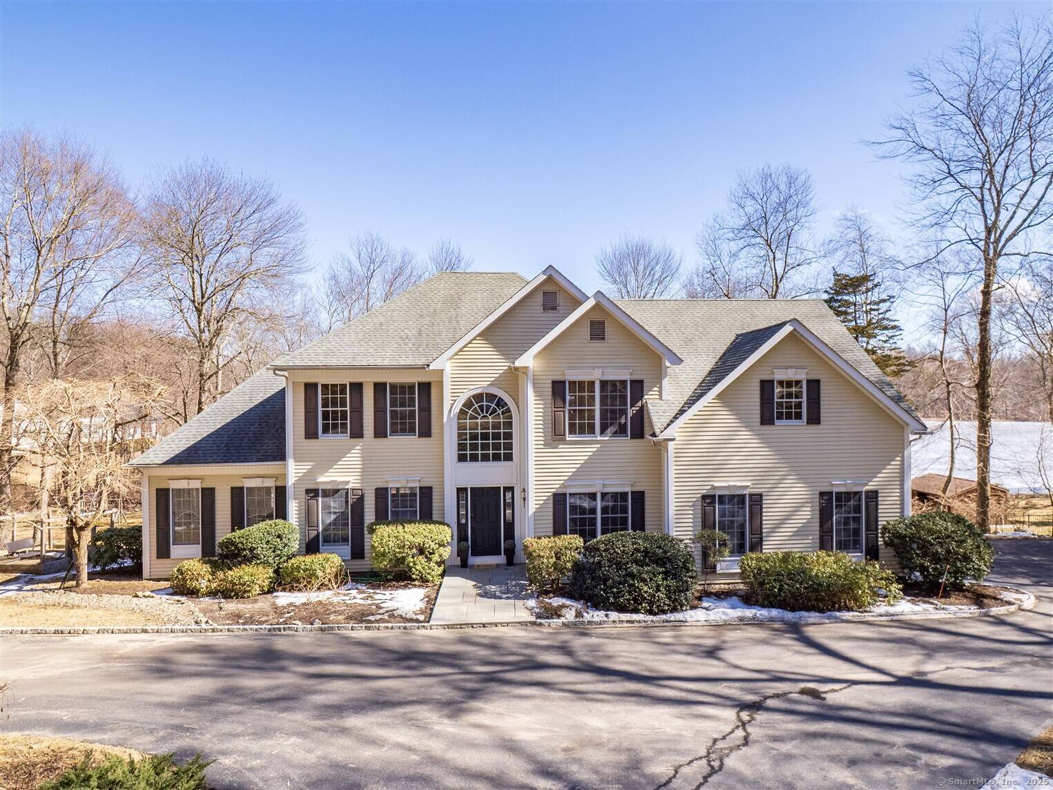 Wilton, CT 06897,32 Wildwood Drive