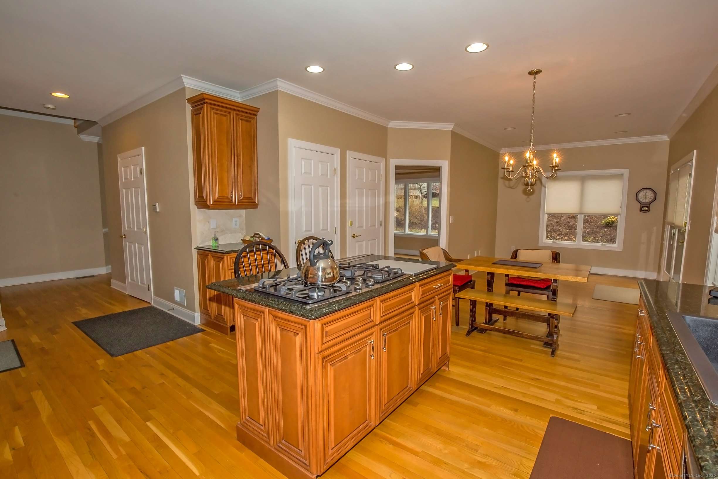 Avon, CT 06001,1 Gatewood #1