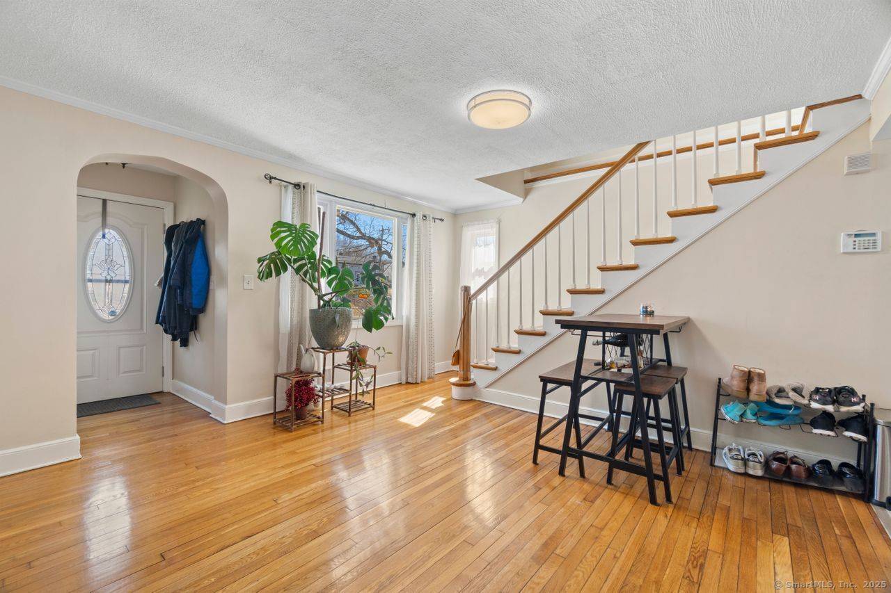Meriden, CT 06451,562 Gracey Avenue