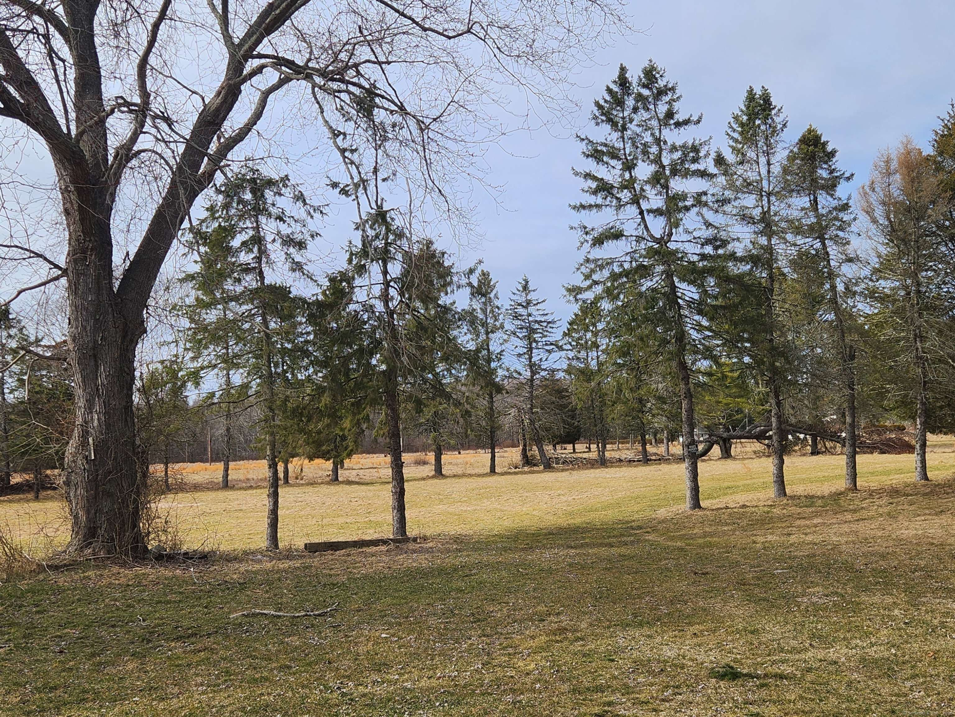Groton, CT 06340,119 High Rock Road