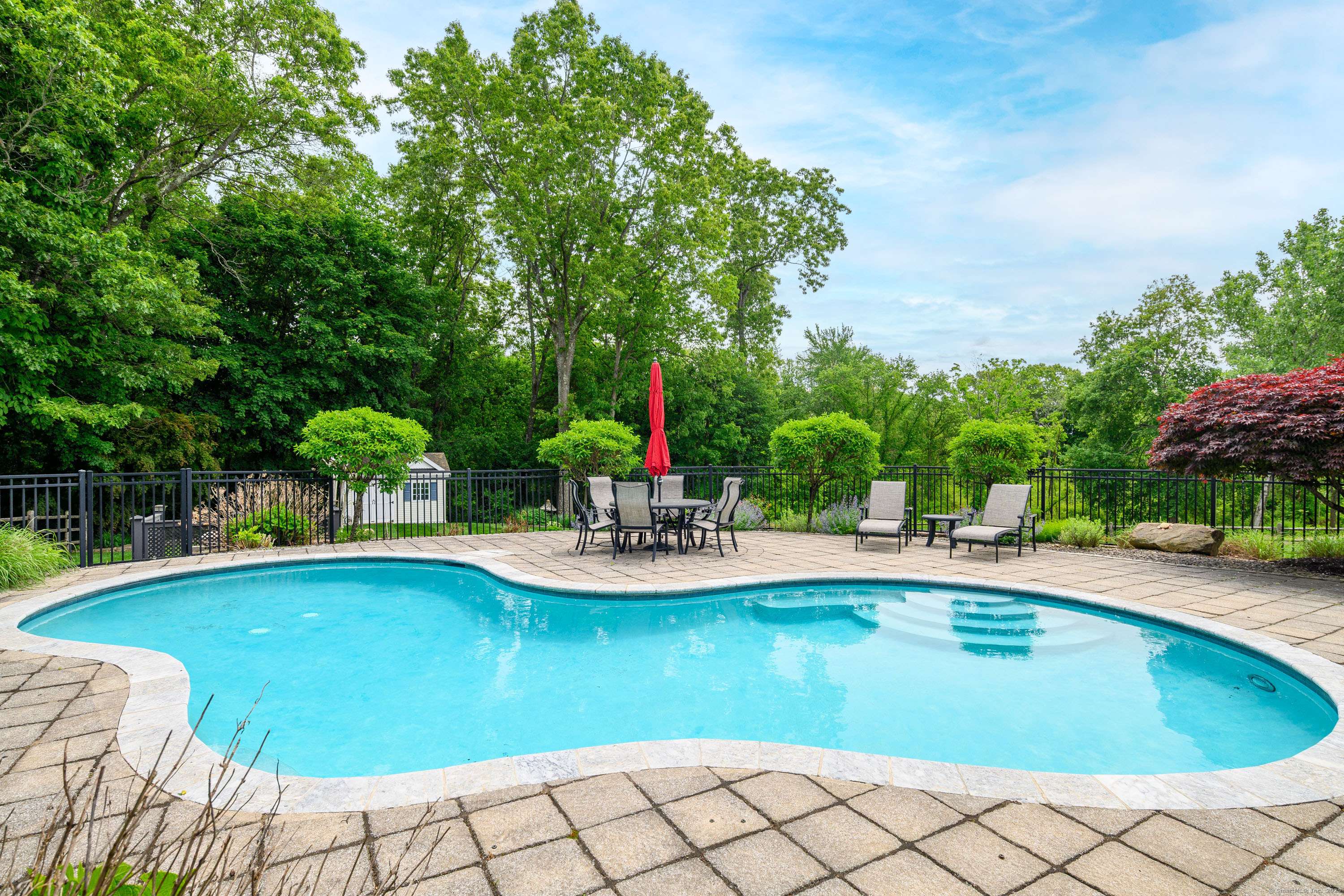 Danbury, CT 06811,37 Stadley Rough Road
