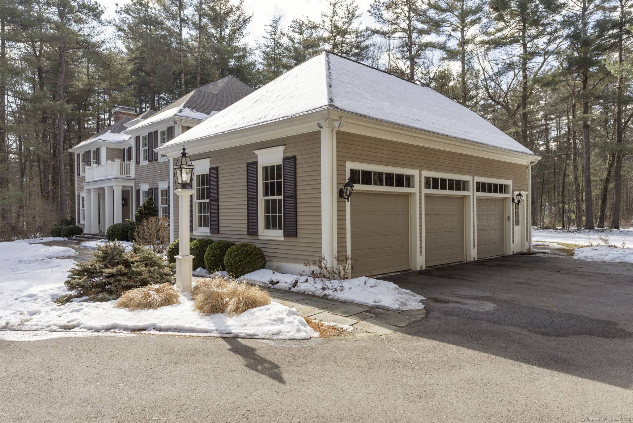 Farmington, CT 06032,3 Fitzwilliam Park