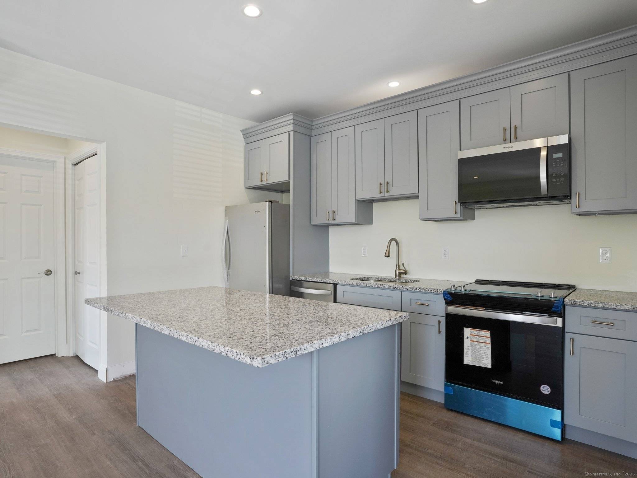 Milford, CT 06460,242 Broad Street