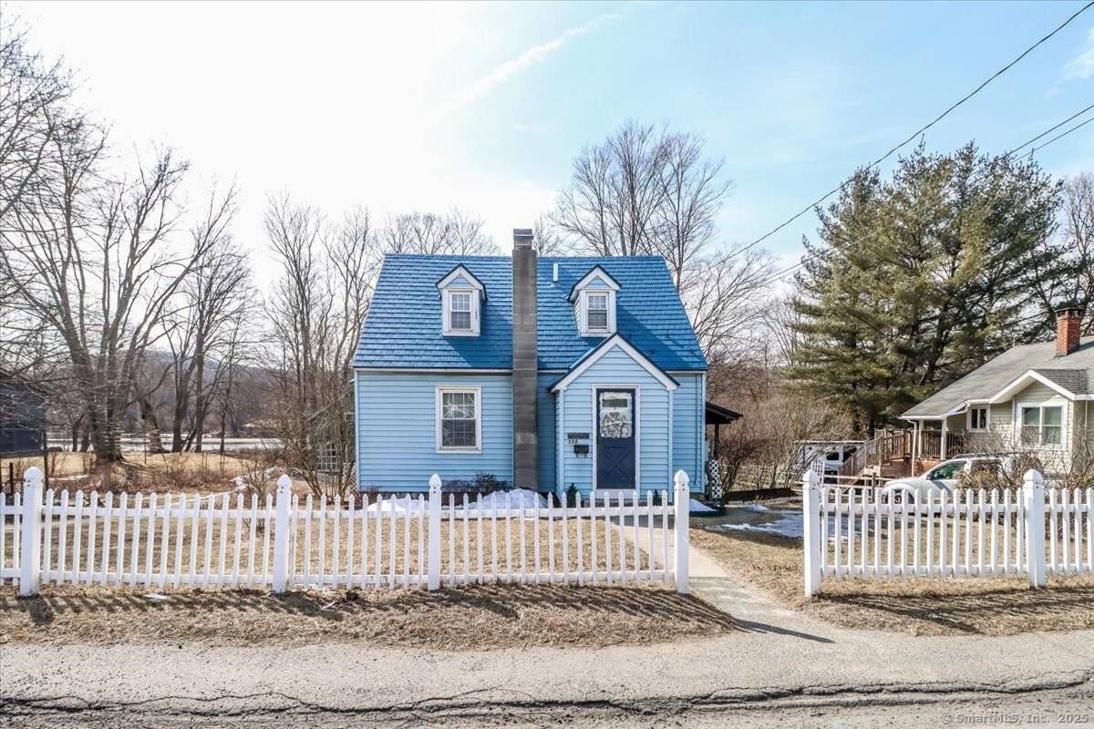 New Milford, CT 06776,129 Housatonic Avenue