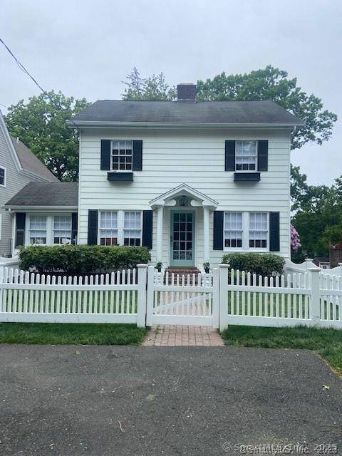 Darien, CT 06820,243 Noroton Avenue