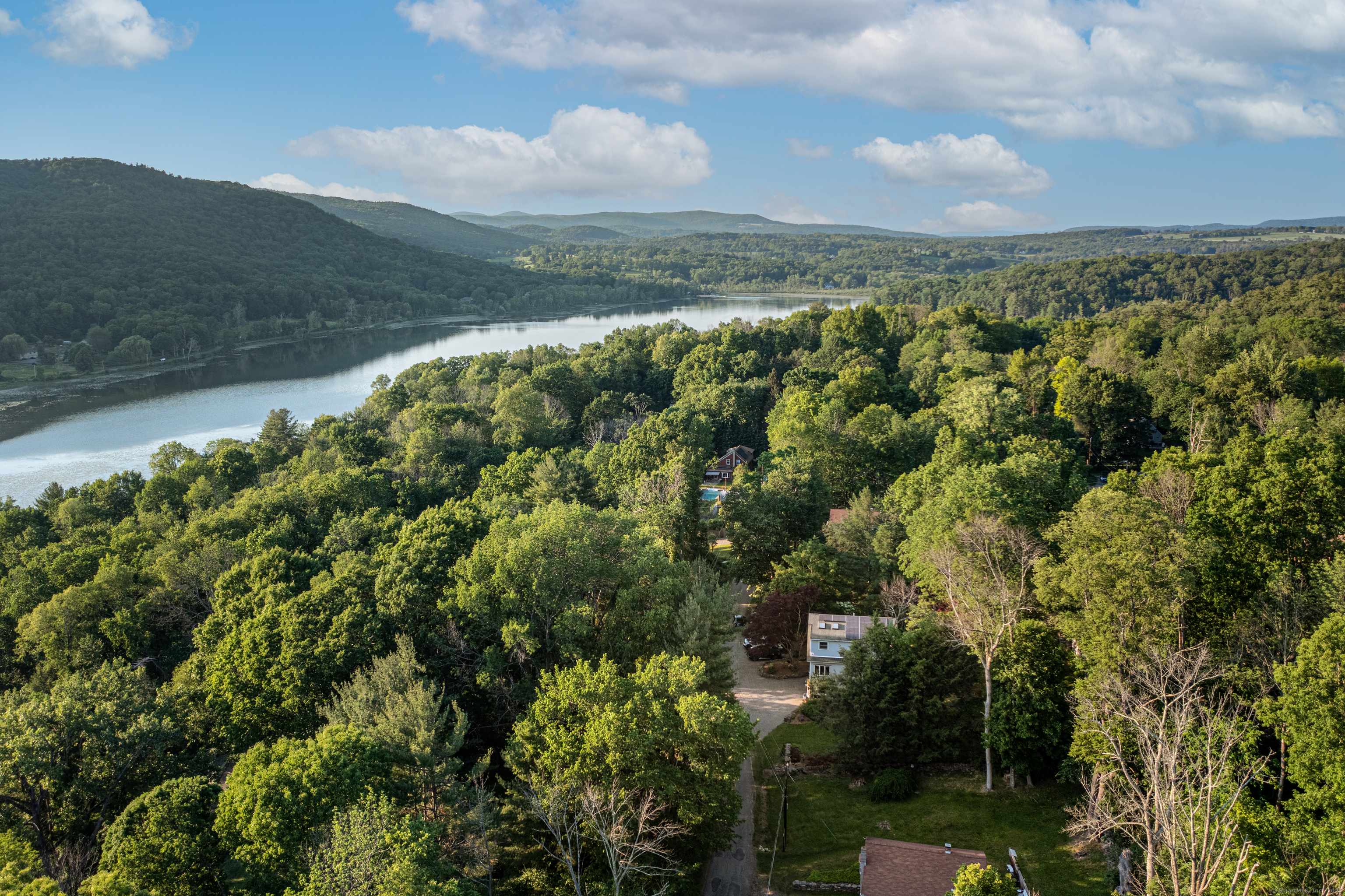 Sharon, CT 06069,42 Bartram Road