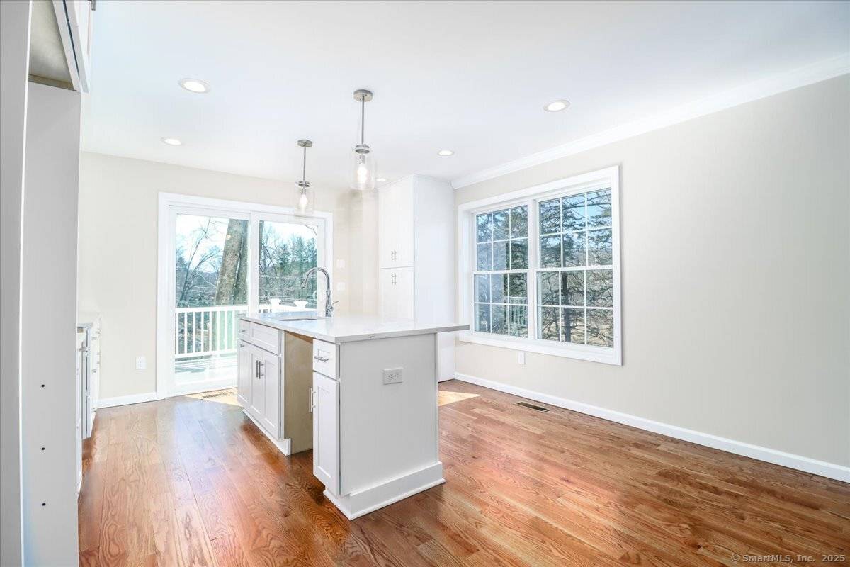 Bethel, CT 06801,42 Plumtrees Road #7