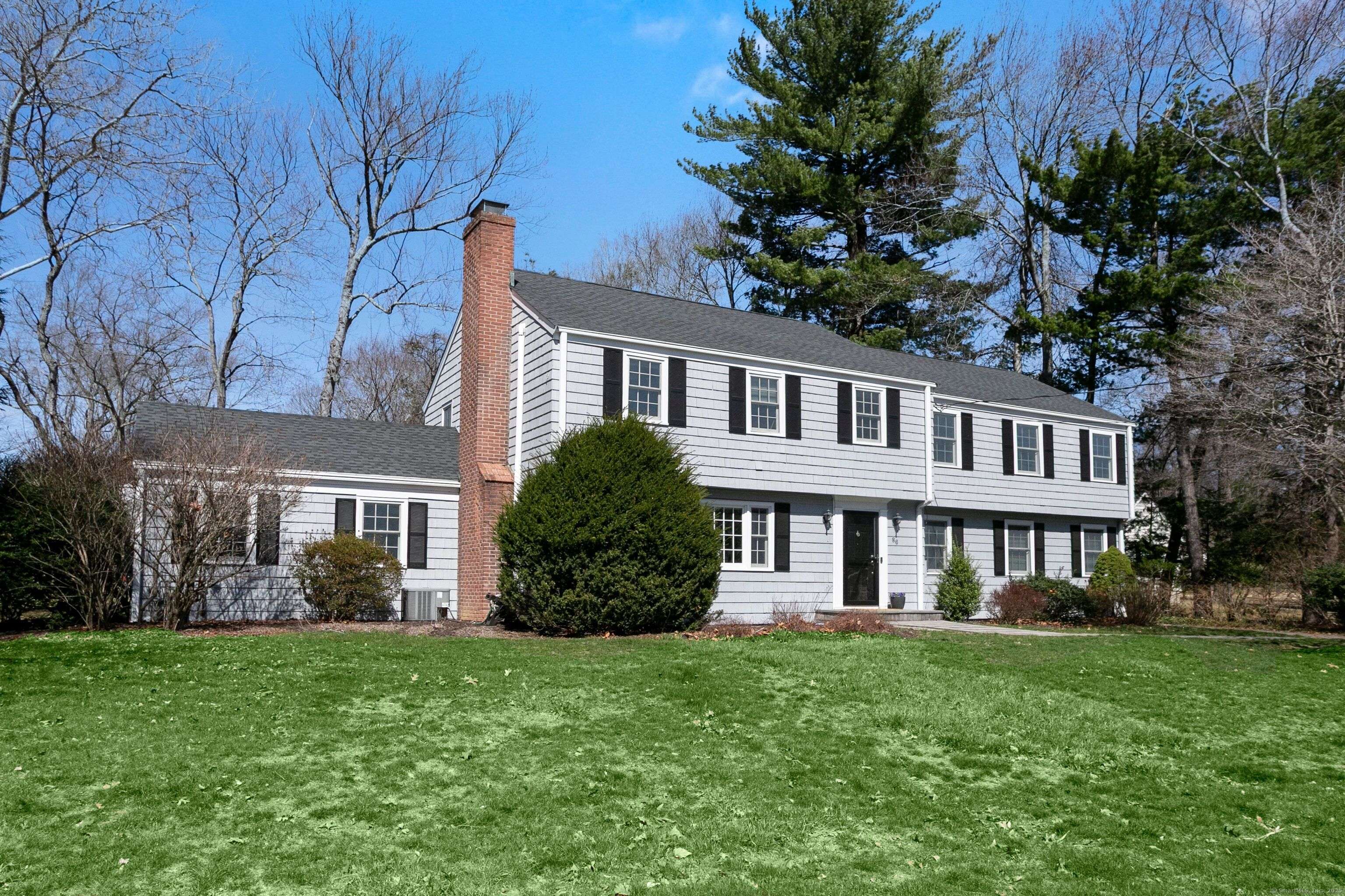 Fairfield, CT 06825,86 Stoneleigh Square