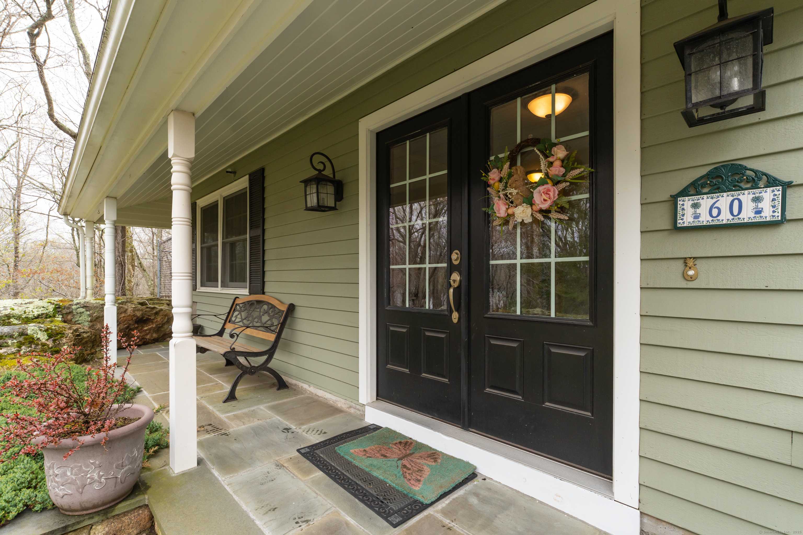 Guilford, CT 06437,60 Ledgeview Lane