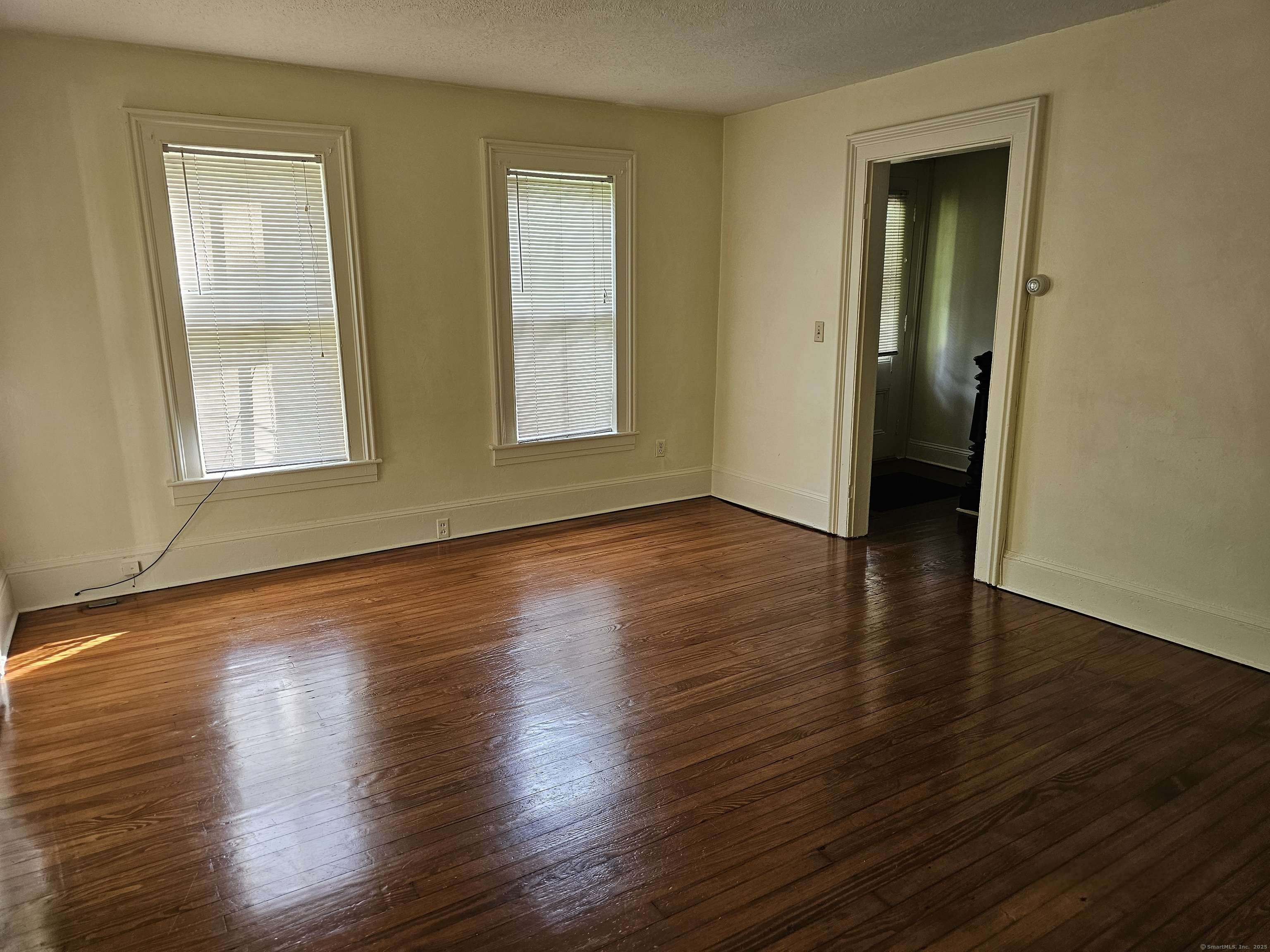 Woodbury, CT 06798,13-15 Pleasant Street