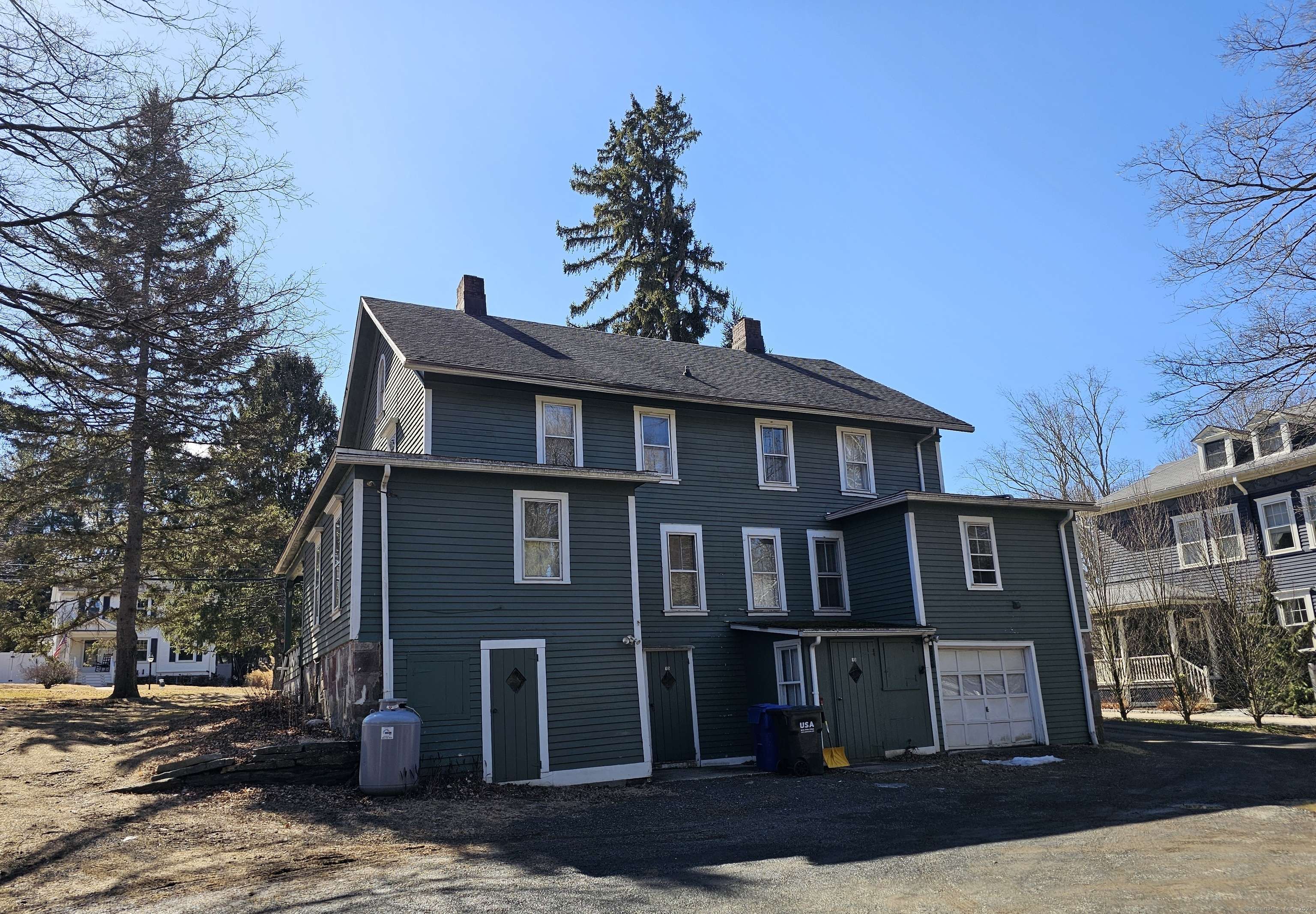 Woodbury, CT 06798,13-15 Pleasant Street