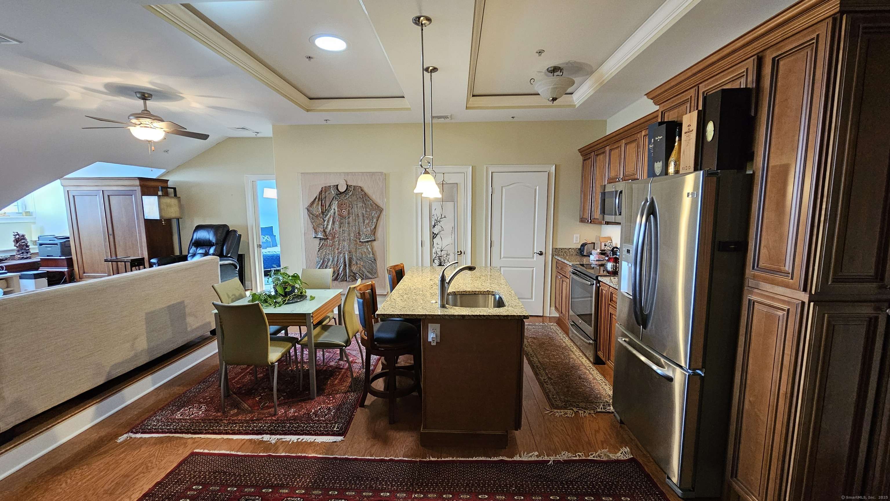 New London, CT 06320,461 Bank Street #P9