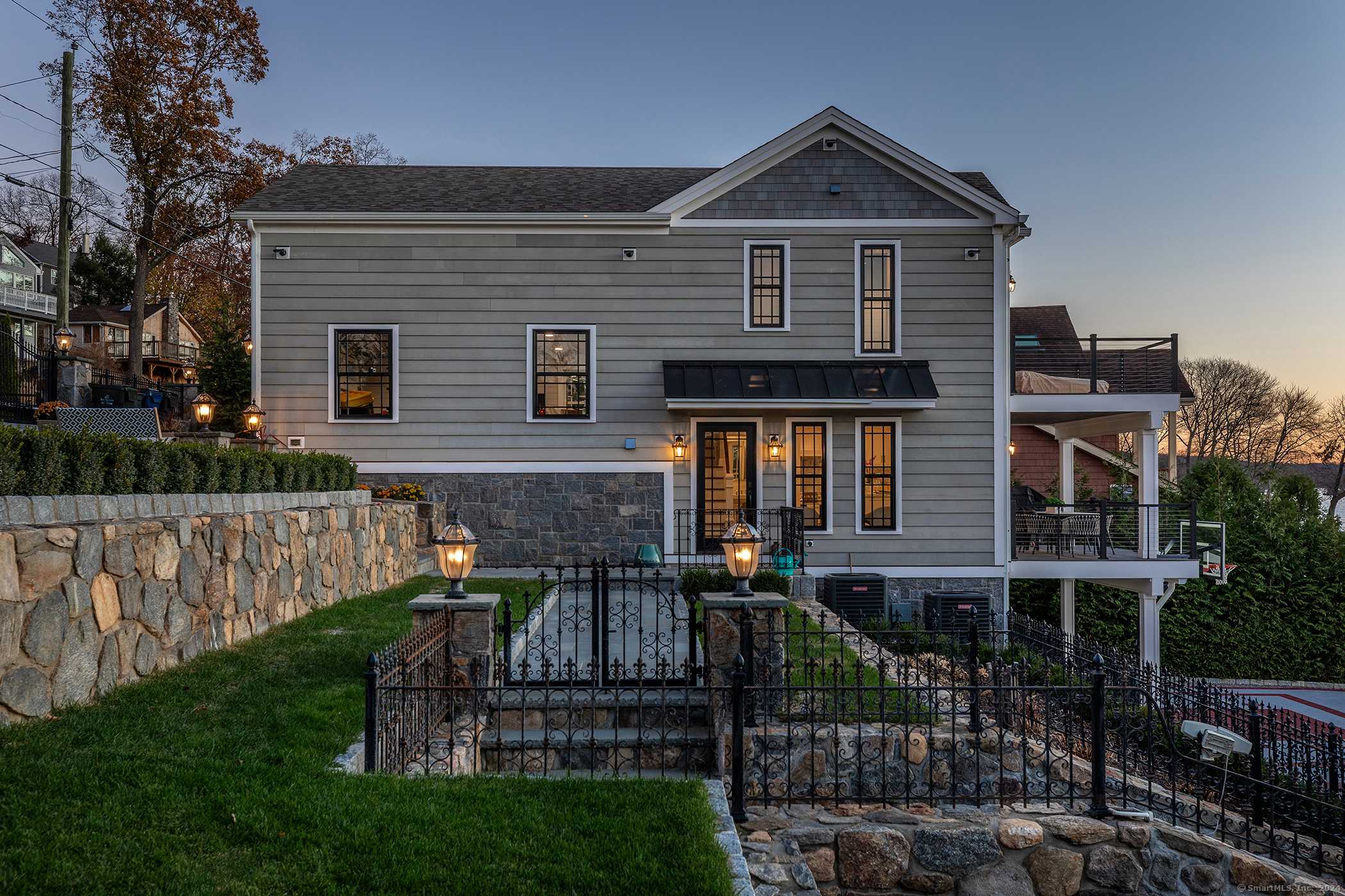 Brookfield, CT 06804,52 South Lake Shore Drive