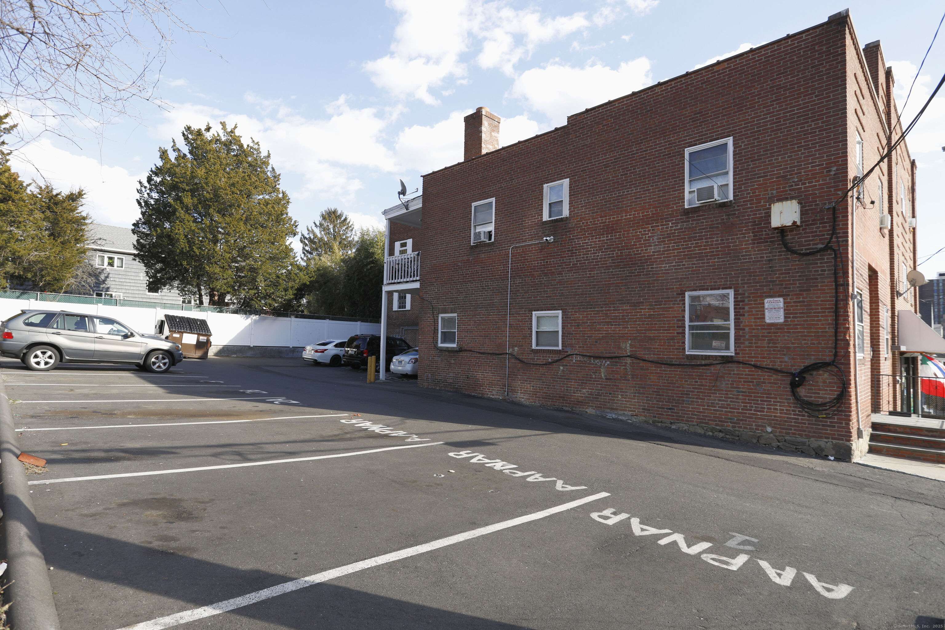 Stamford, CT 06902,151 Spruce Street