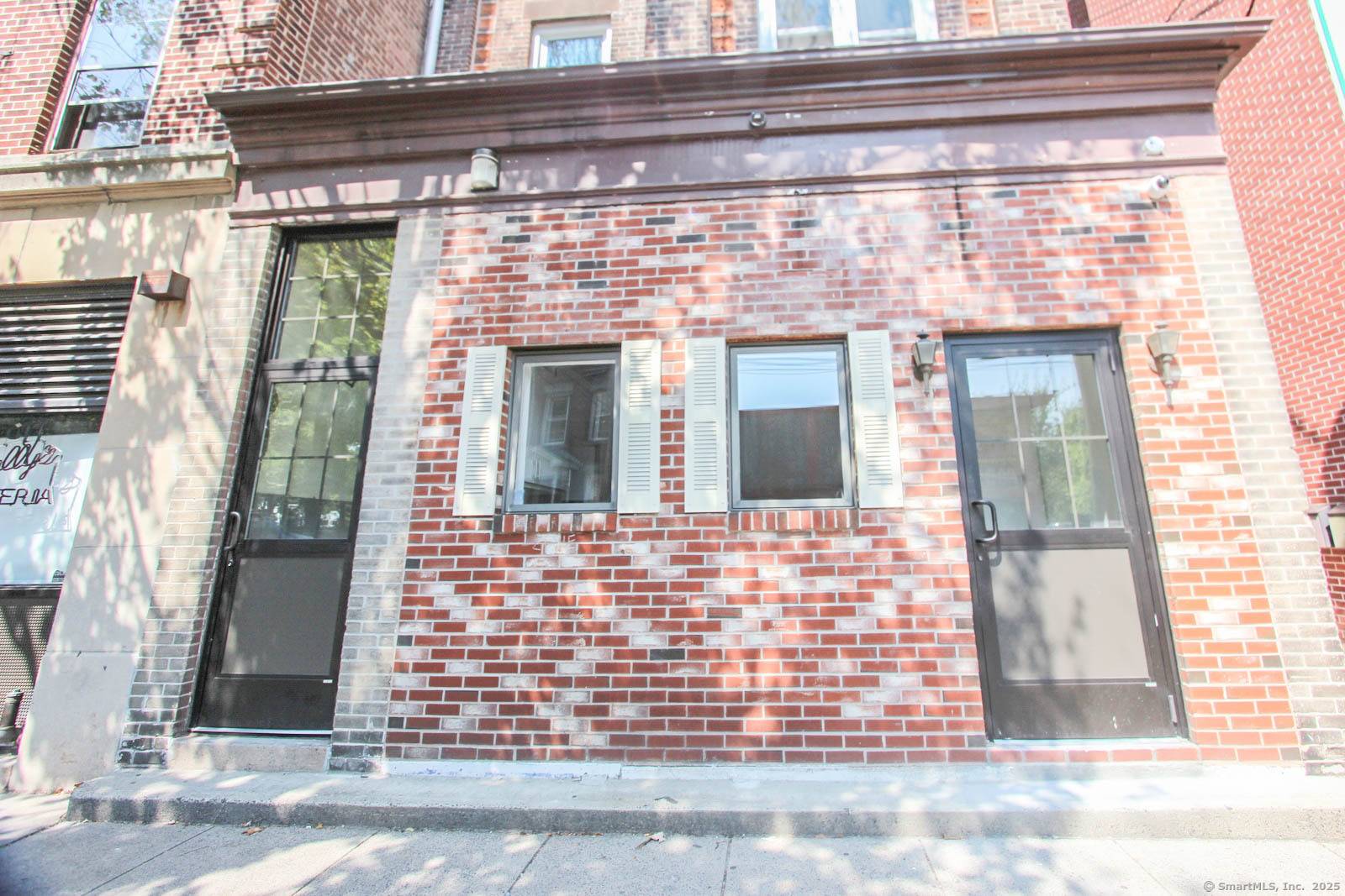 New Haven, CT 06511,235 Wooster Street #1F