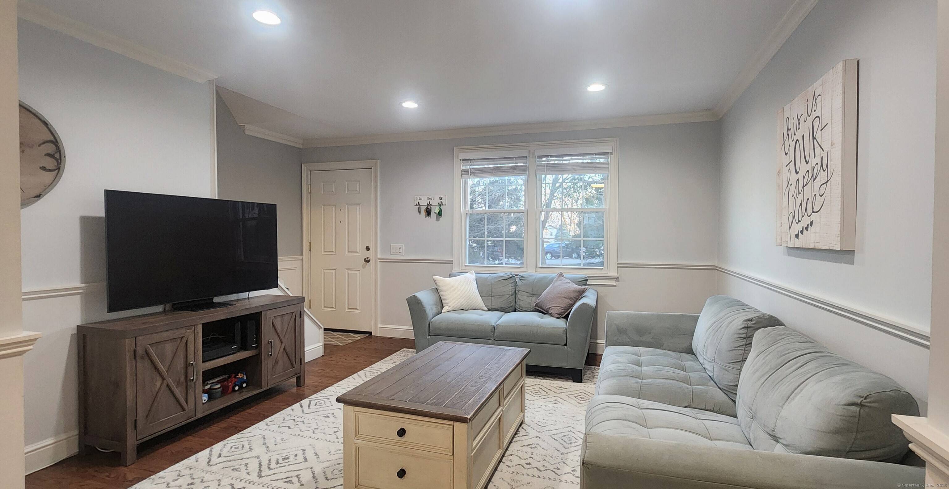 Stamford, CT 06902,259 Sylvan Knoll Road