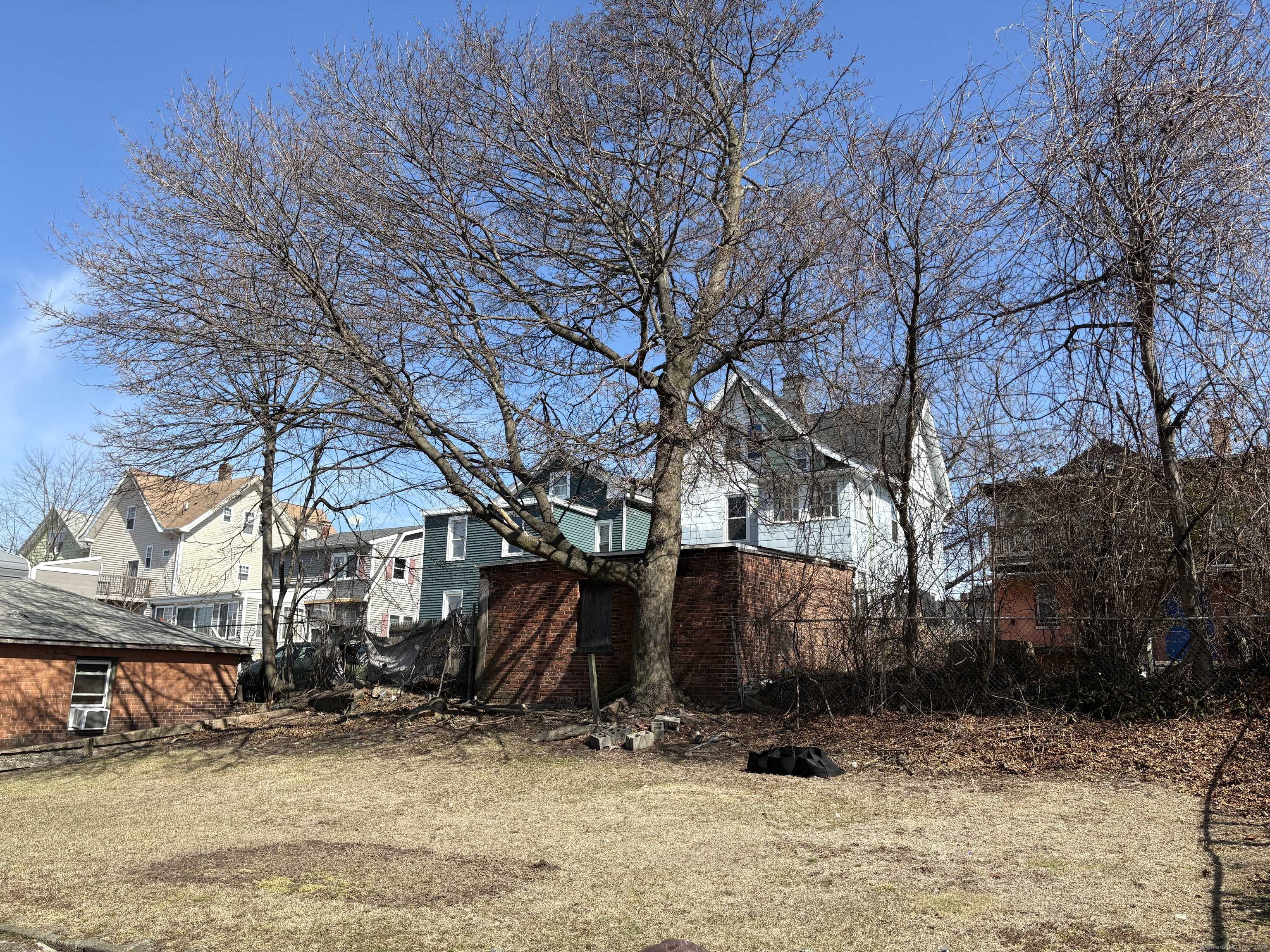 New Haven, CT 06513,89 Haven Street