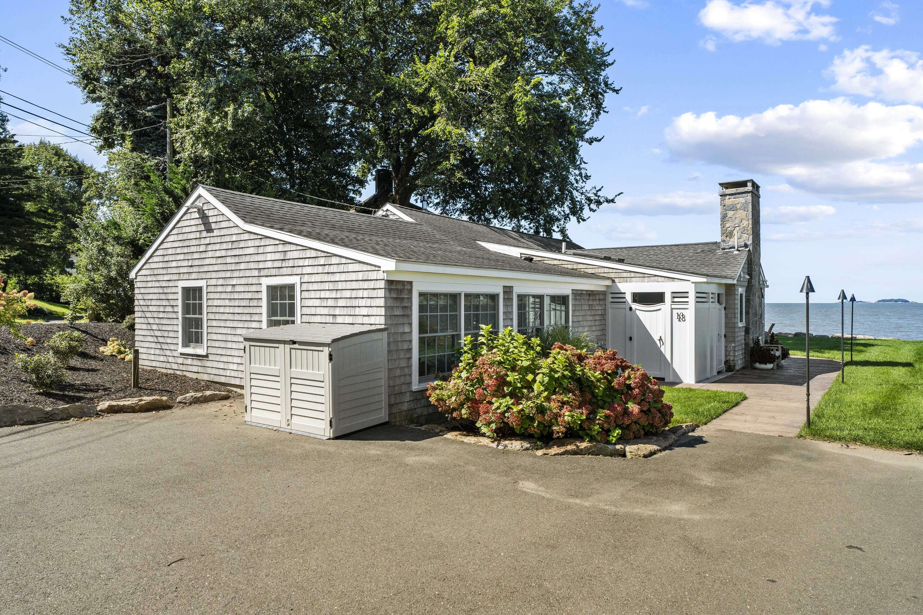 Guilford, CT 06437,13 Waterside Drive