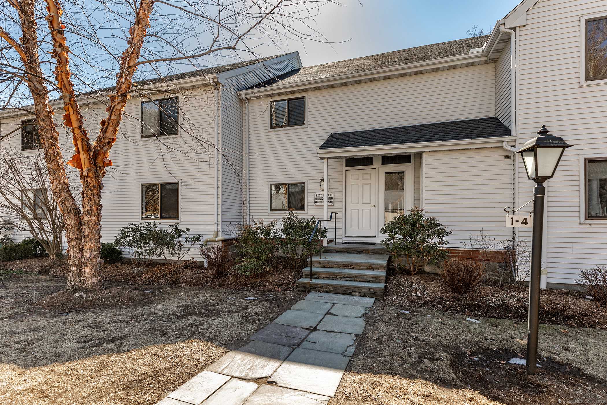 Kent, CT 06757,80 North Main Street #2