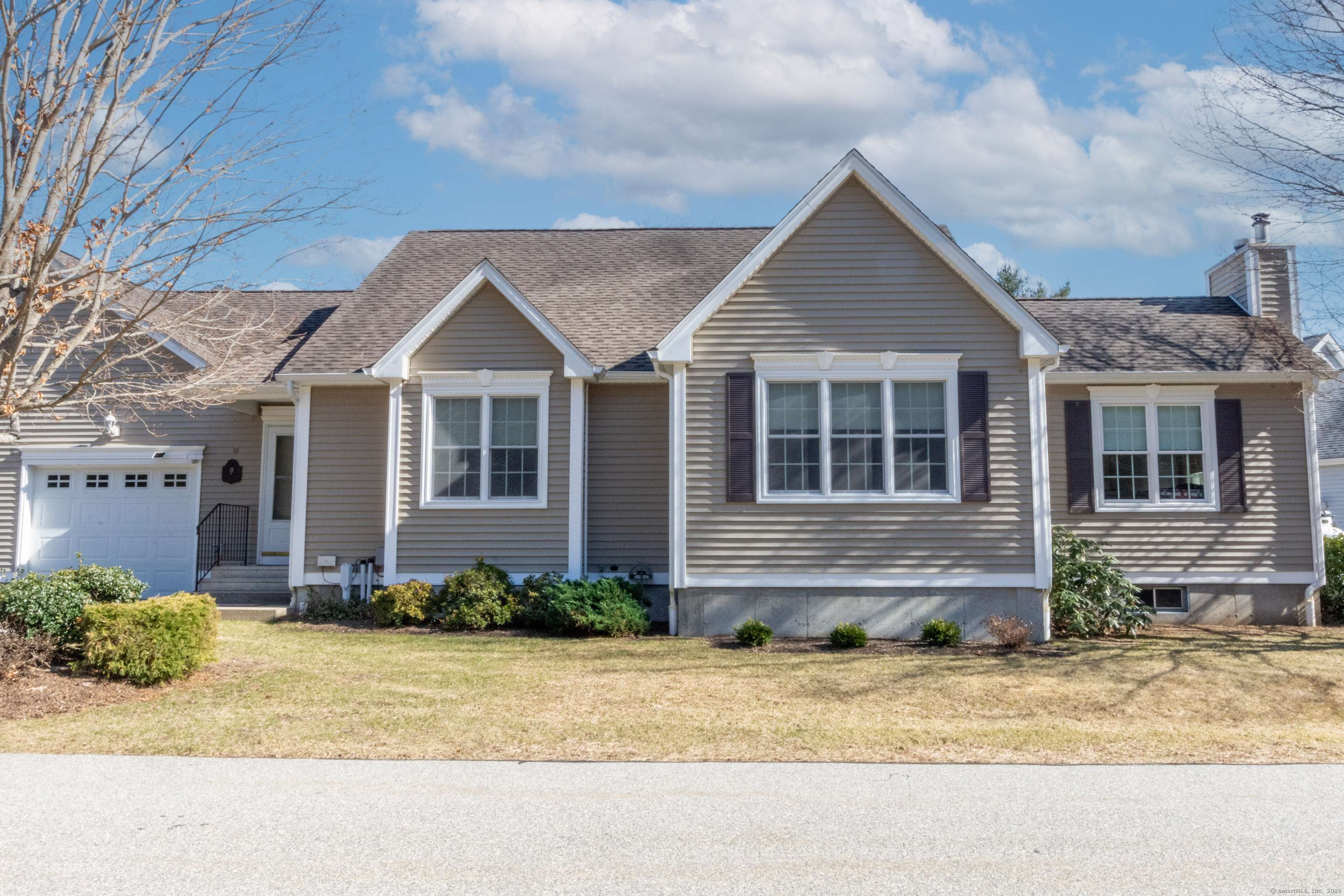 Killingly, CT 06239,9 Mountain View #9