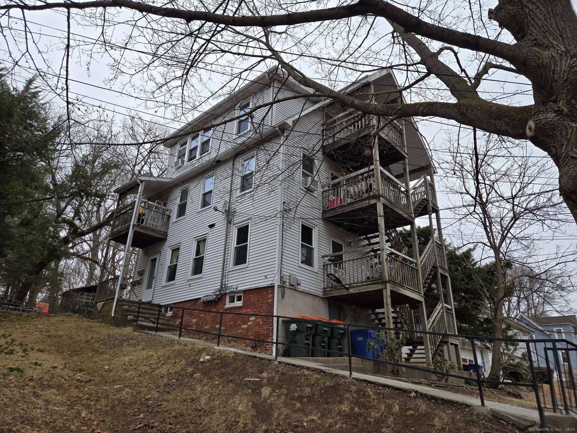 Meriden, CT 06511,82 Woodland Street