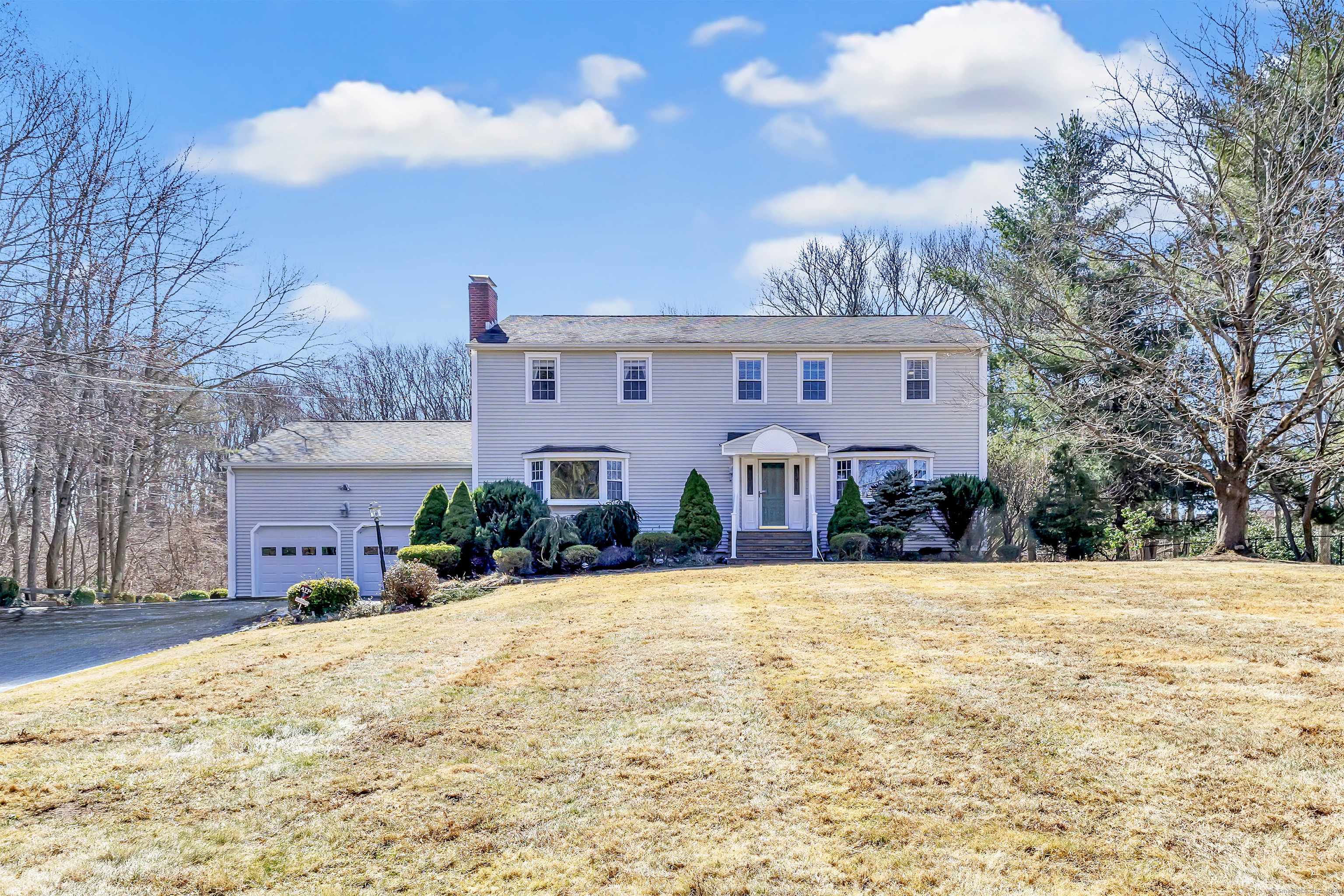 Trumbull, CT 06611,15 Winter Green Lane