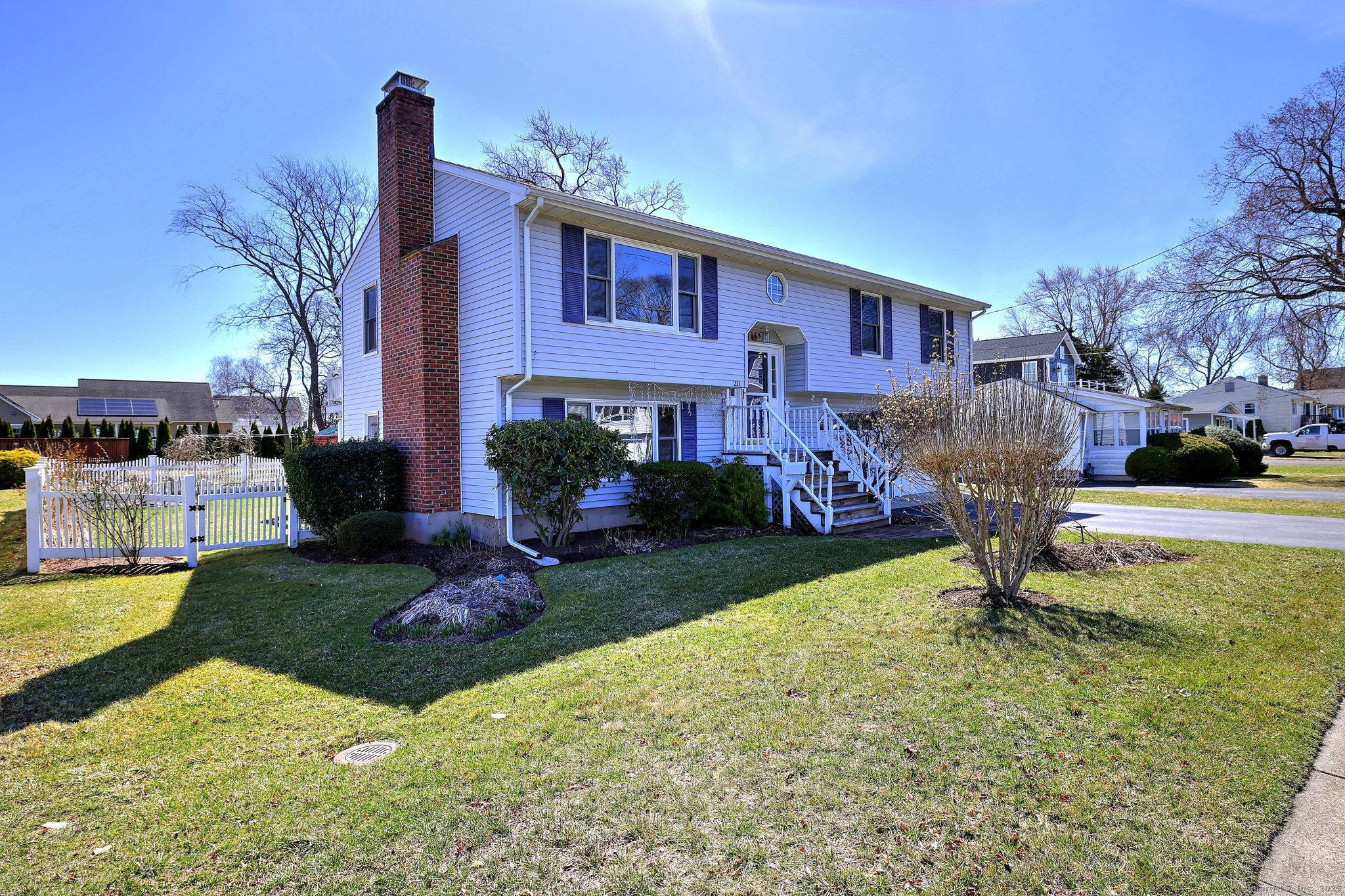 Milford, CT 06460,211 Merwin Avenue