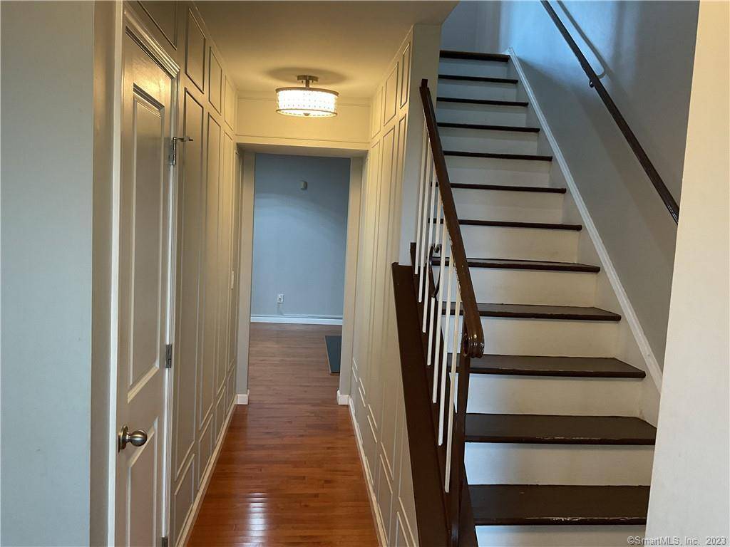 Danbury, CT 06811,25 Padanaram Road #84