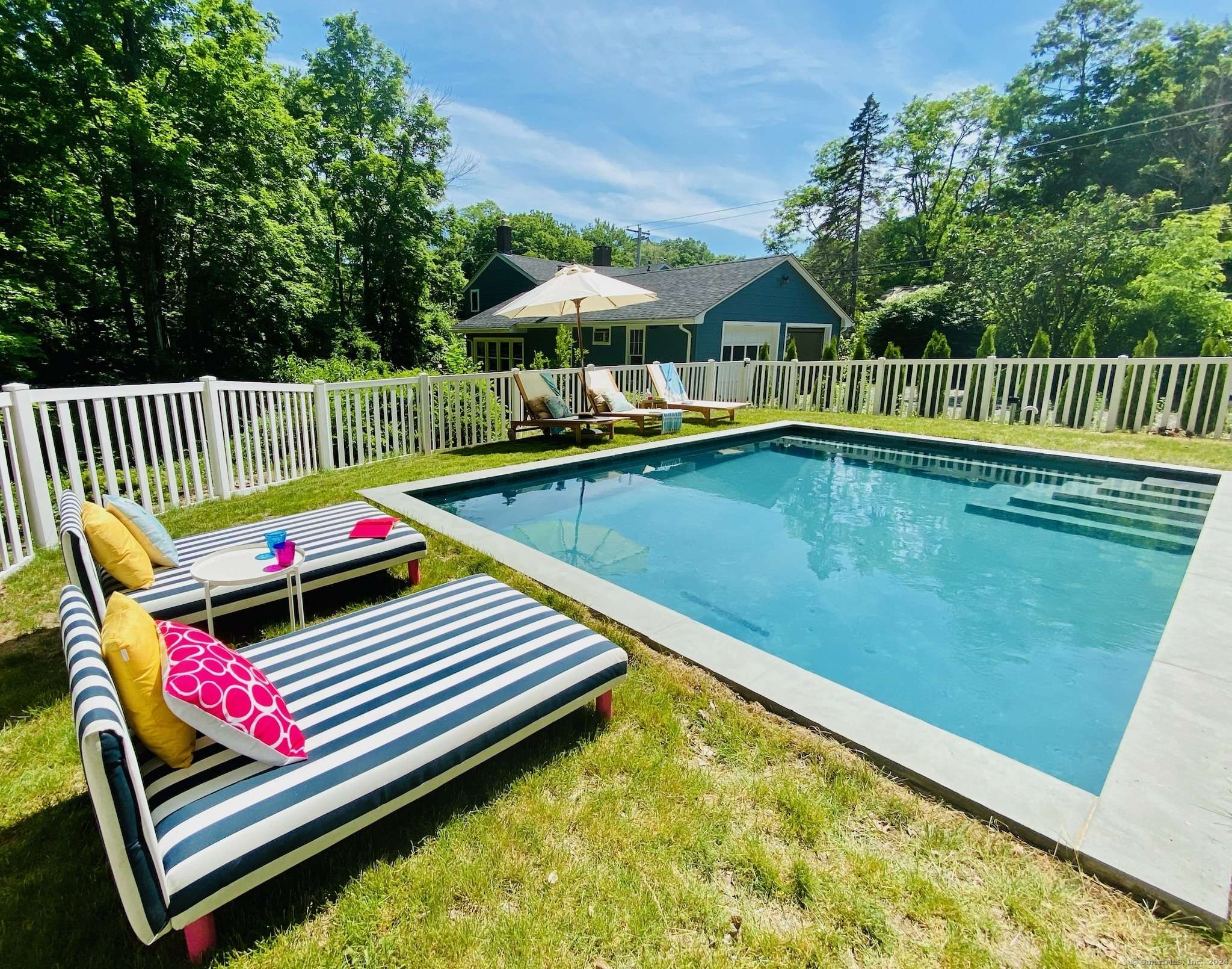 East Hampton, CT 06456,58 Middle Haddam Road