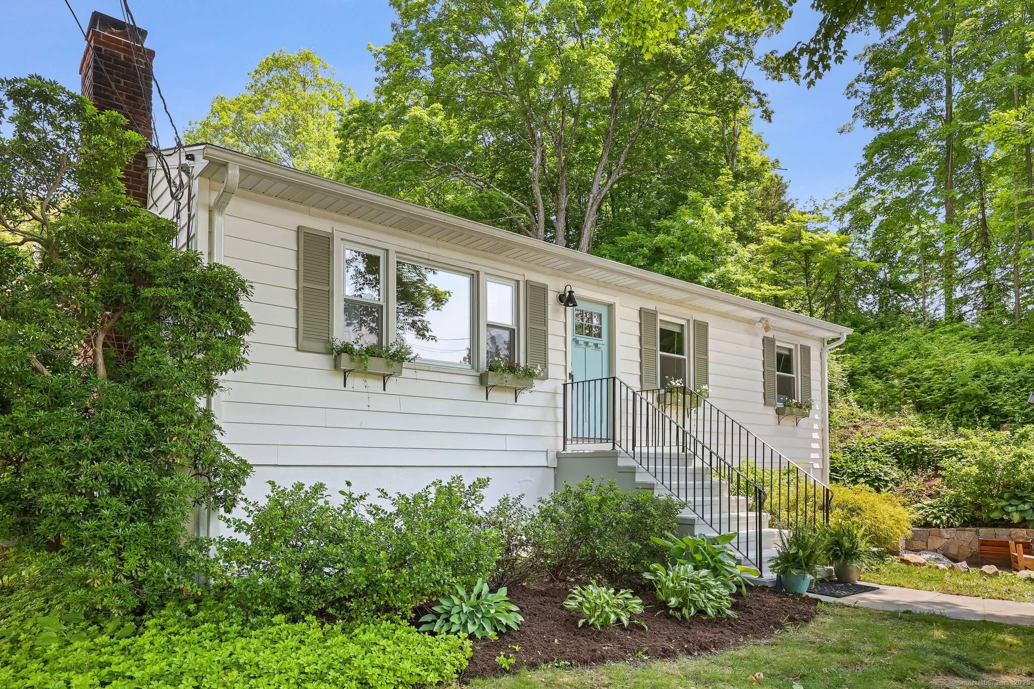 Ridgefield, CT 06877,80 Ramapoo Road