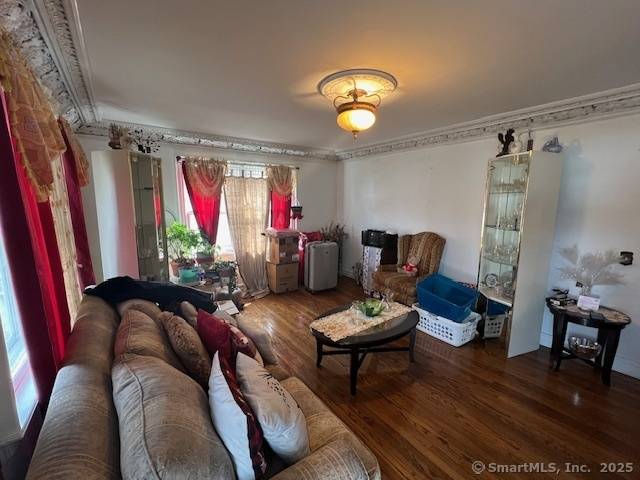 Stonington, CT 06379,12 Avery Street