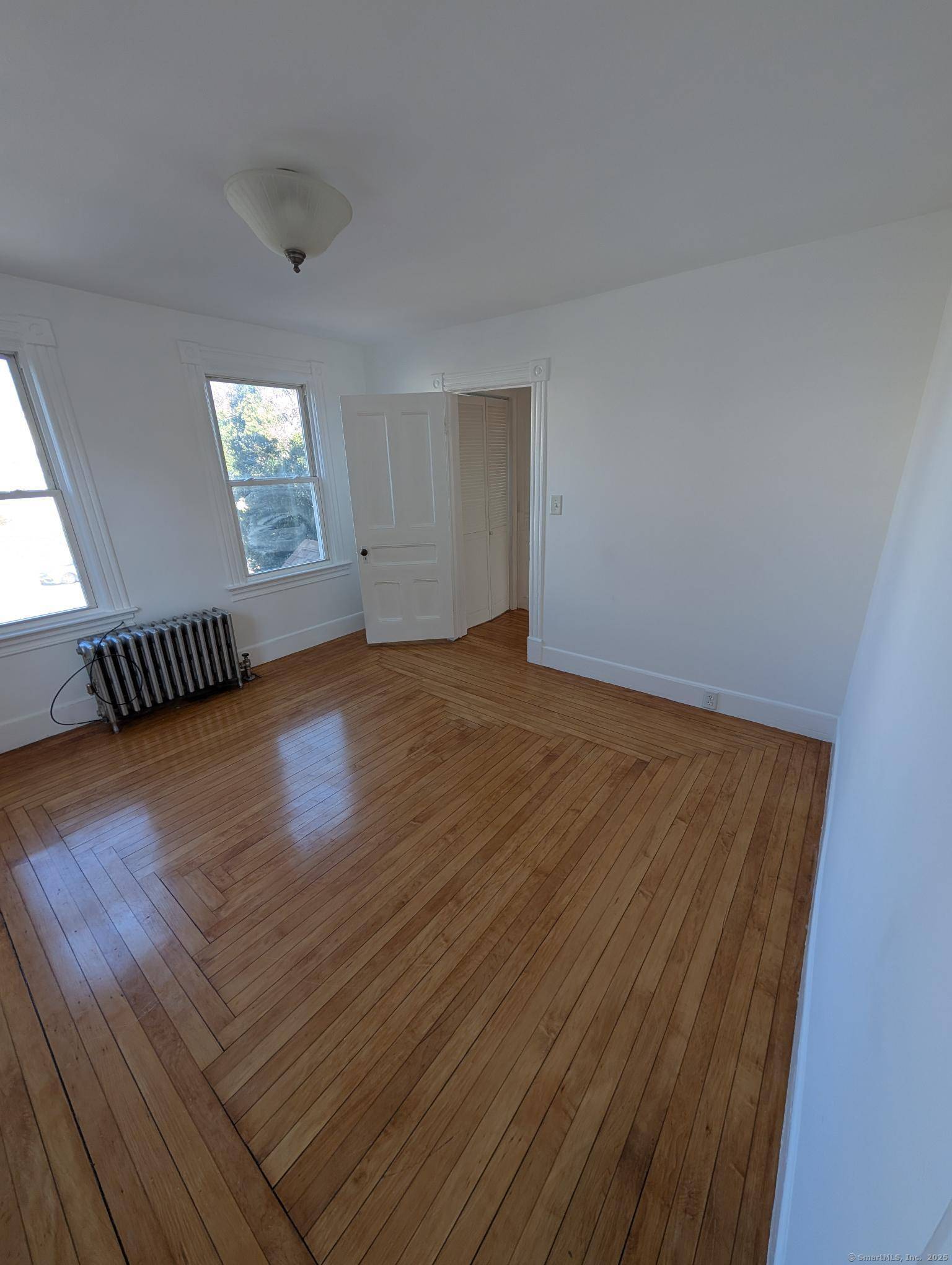 New London, CT 06320,60 Ocean Avenue #2