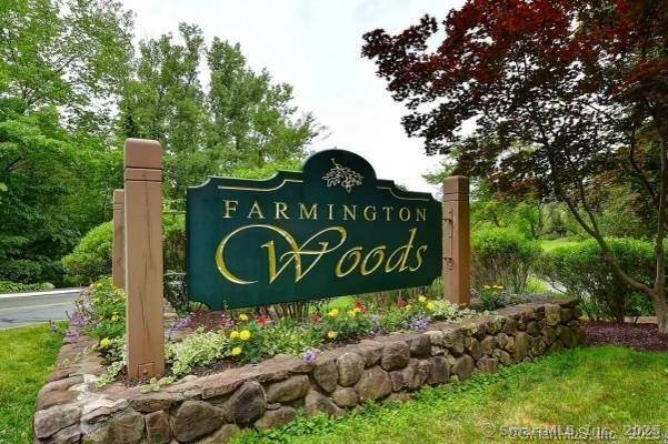 Avon, CT 06001,24 Maple Lane #24