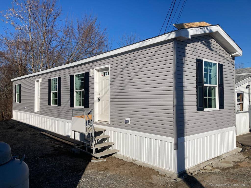 East Windsor, CT 06088,294 South Main Street #11