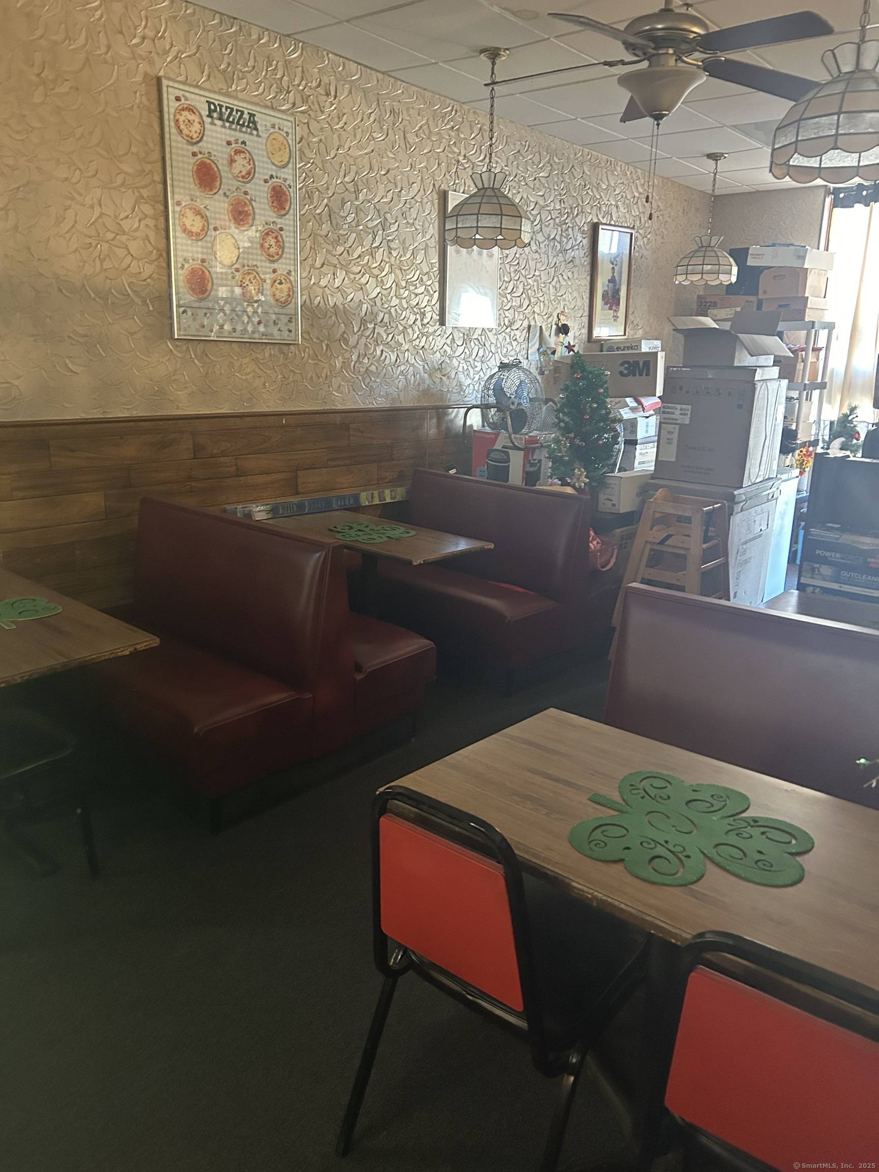 Waterbury, CT 06705,1426 Meriden Road #1428